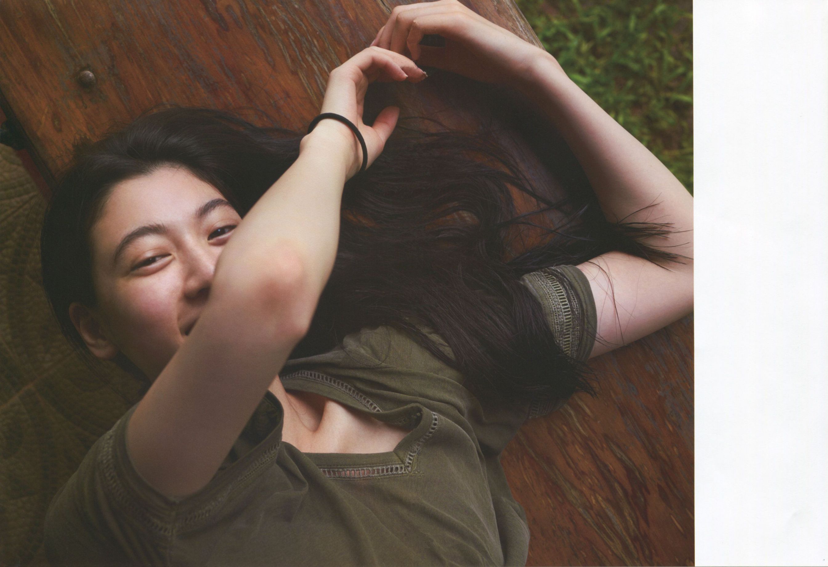 Ayaka Miyoshi 三吉彩花 《わたし》[PB]