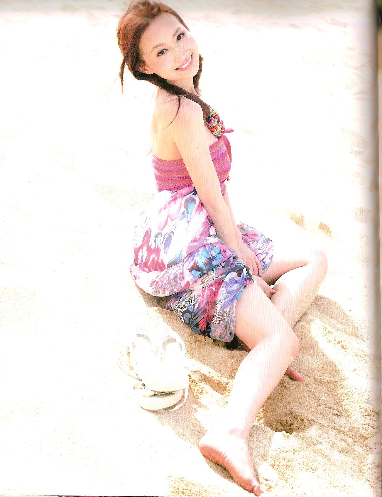 Carol楊焉《Huge》 [Photo Book]