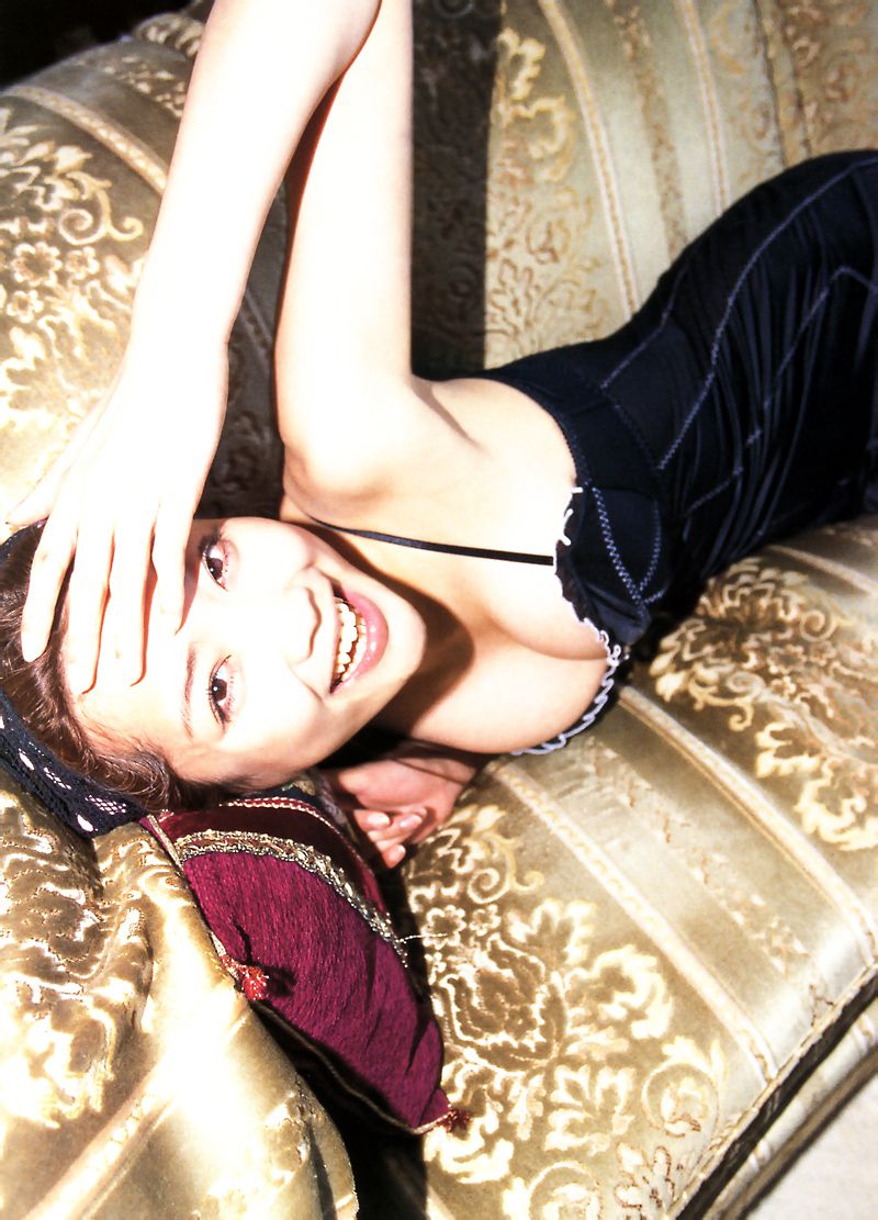 佐藤江梨子《おひっこし》 [Photo Book]