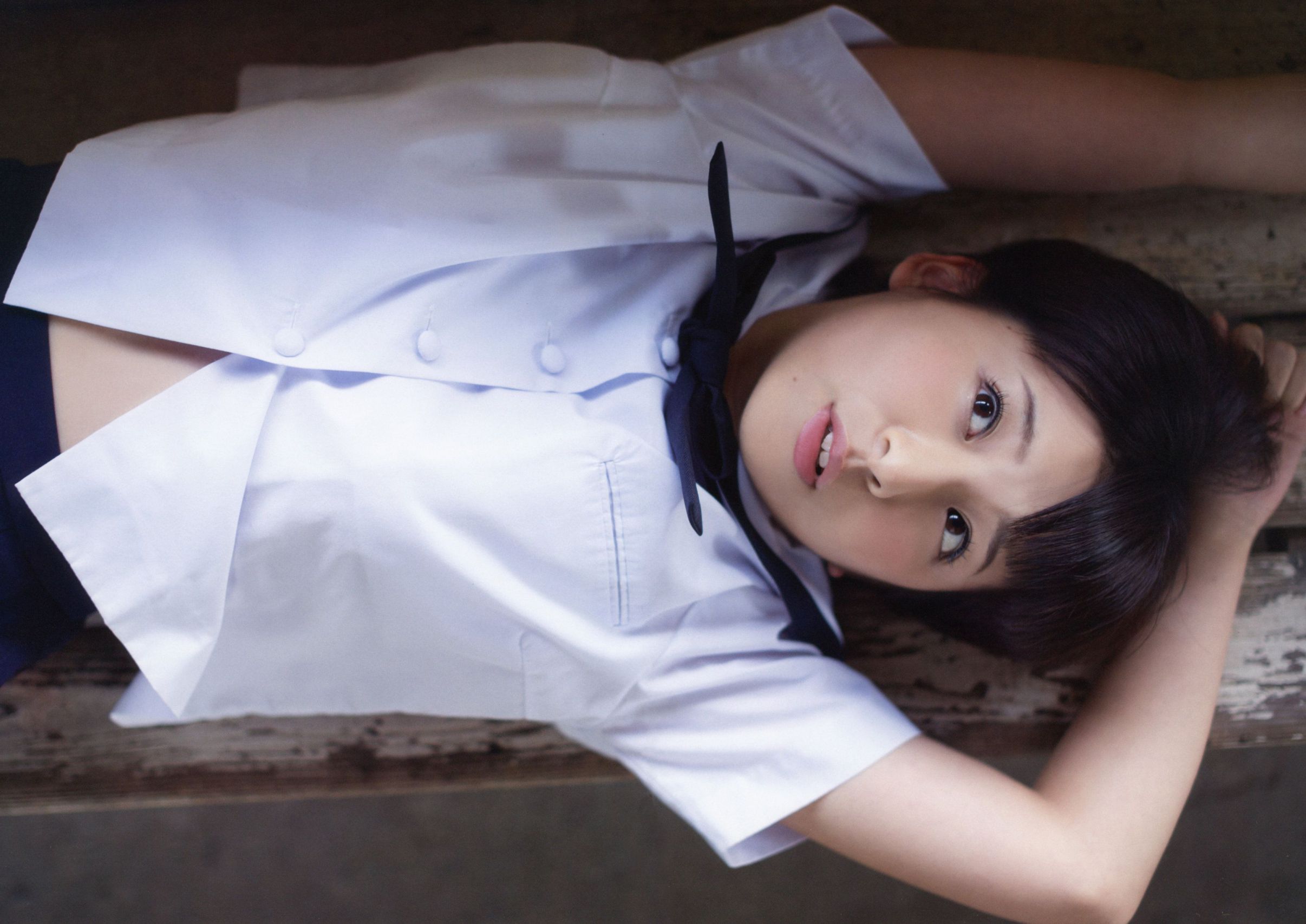 福田花音《Kanyon 17》 [Photo Book]