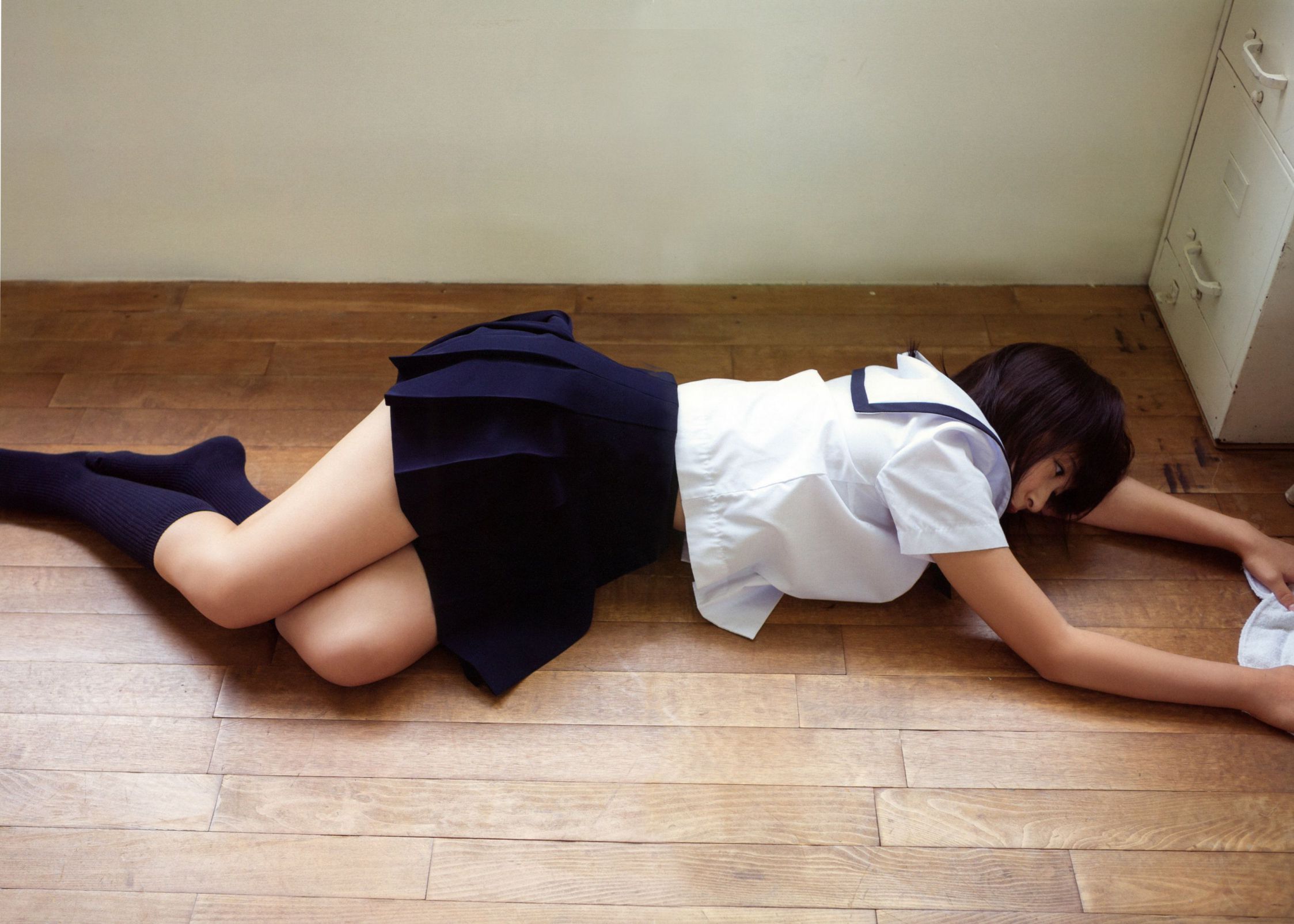 福田花音《Kanyon 17》 [Photo Book]