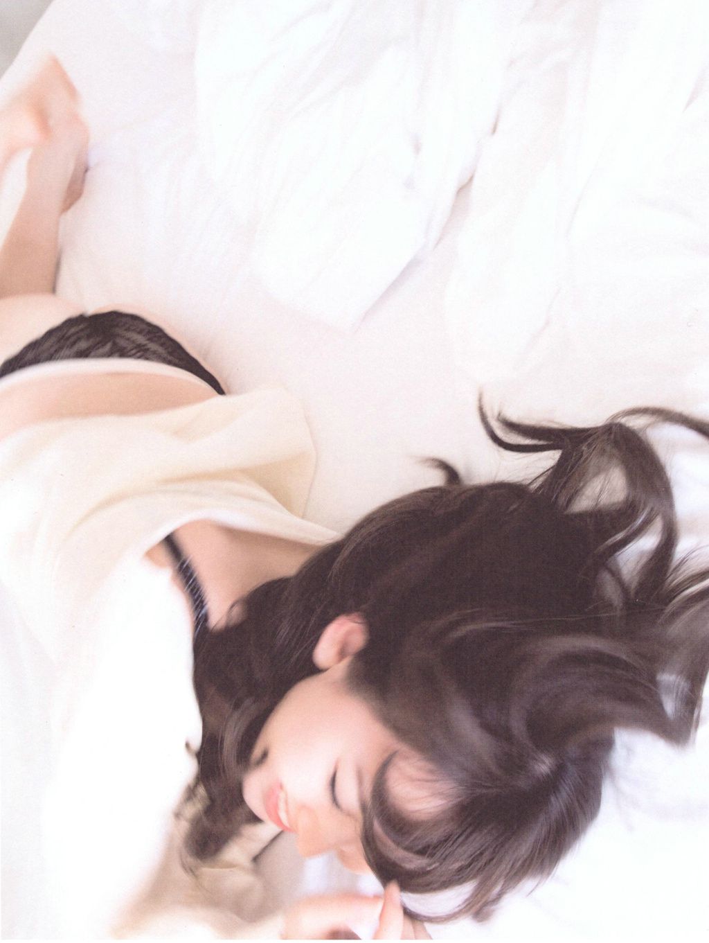 小嶋陽菜/小岛阳菜《Dou Suru どうする？》 [PB]