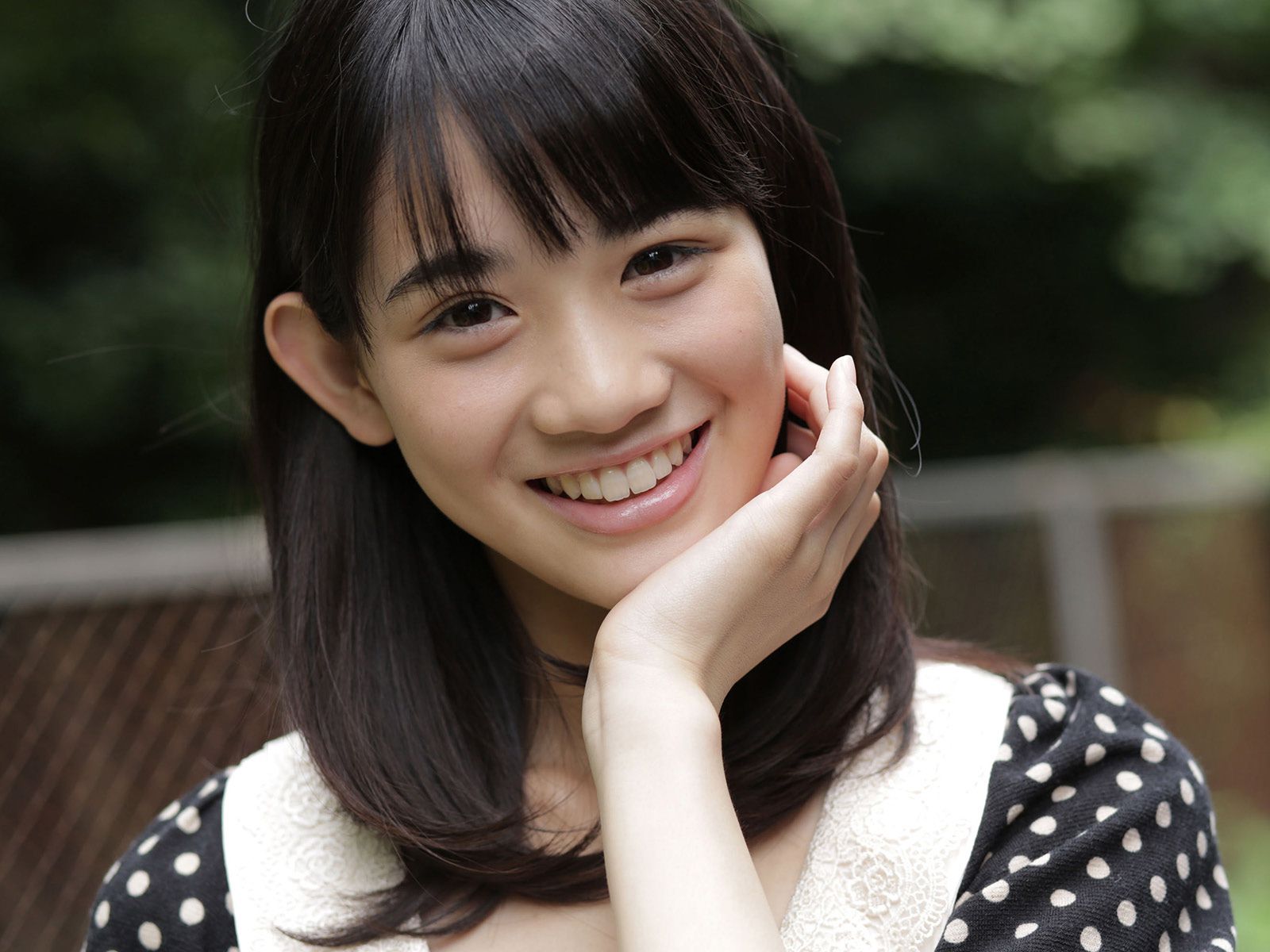 Honoka Akimoto 秋本帆華 《PROTO STAR》 [PB]