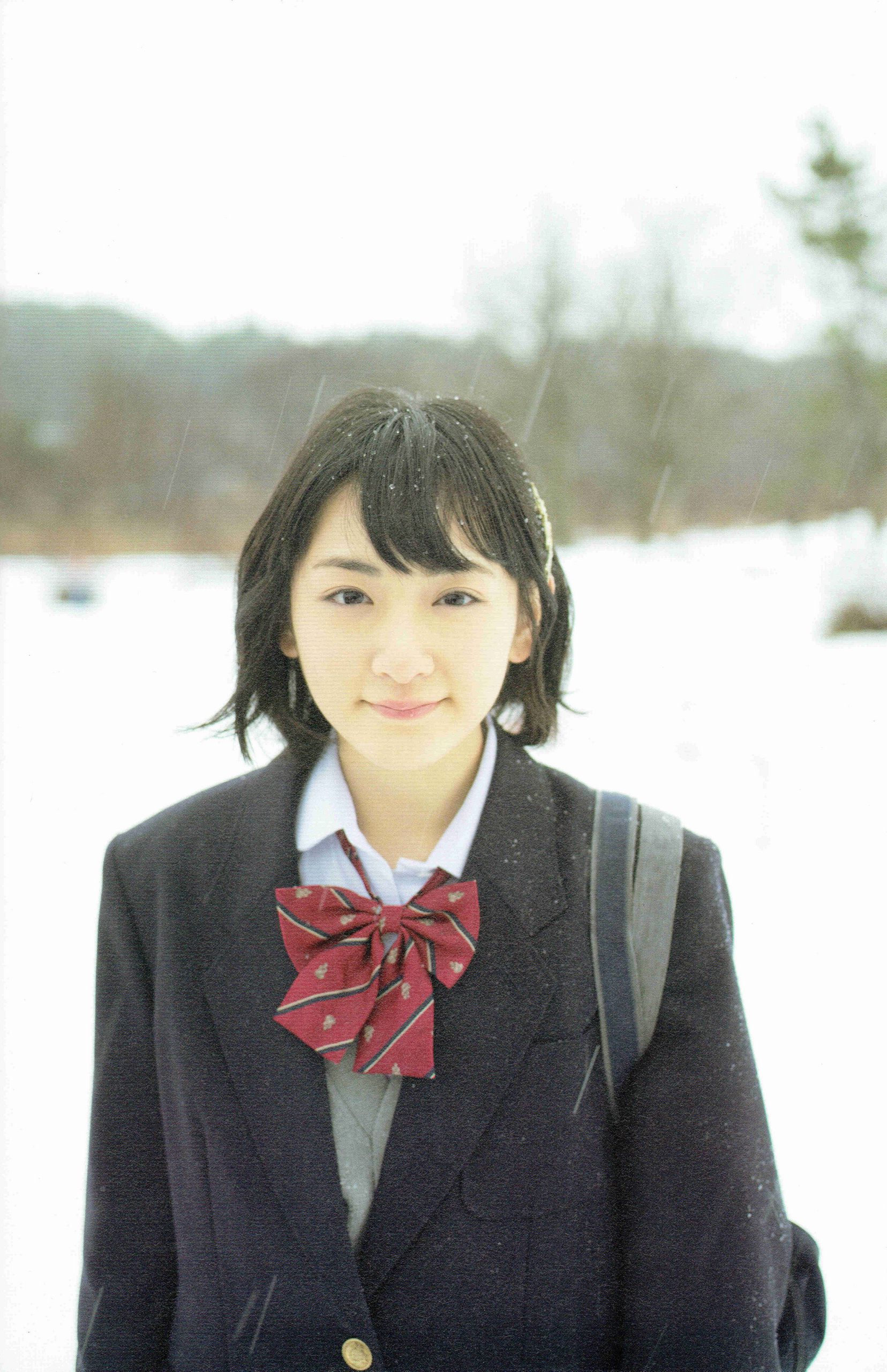 生駒里奈《君の足跡》 [Photo Book]