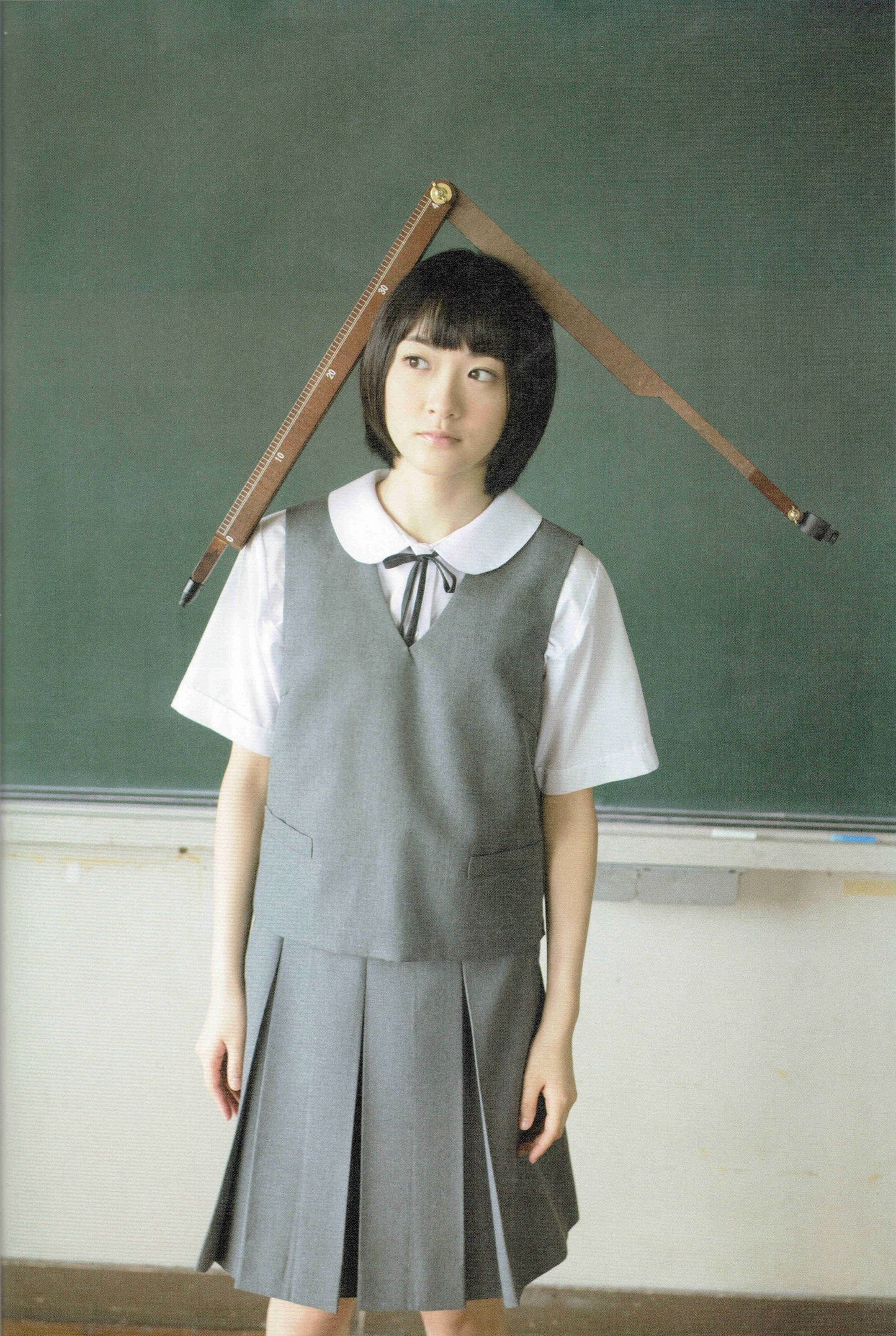生駒里奈《君の足跡》 [Photo Book]