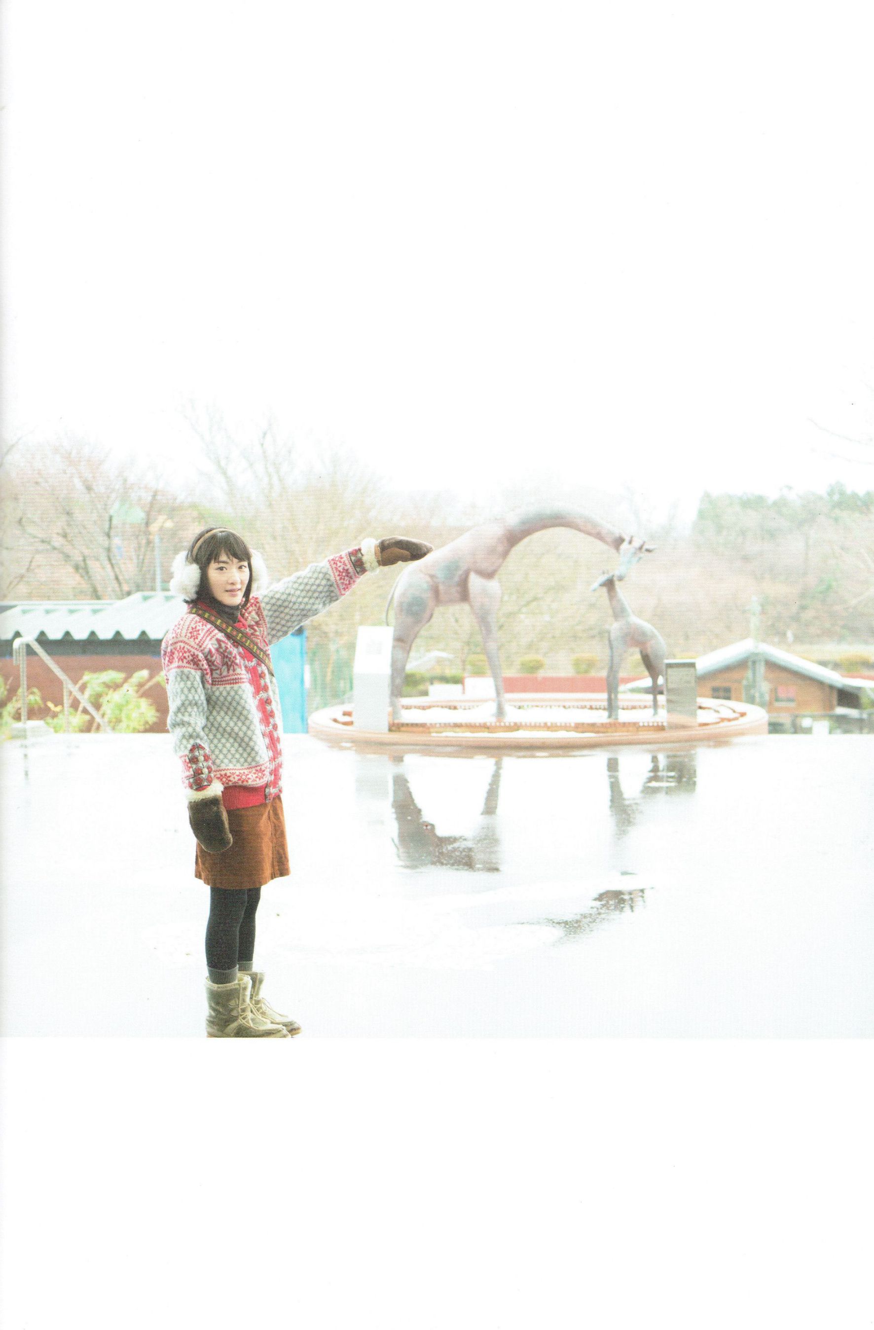 生駒里奈《君の足跡》 [Photo Book]