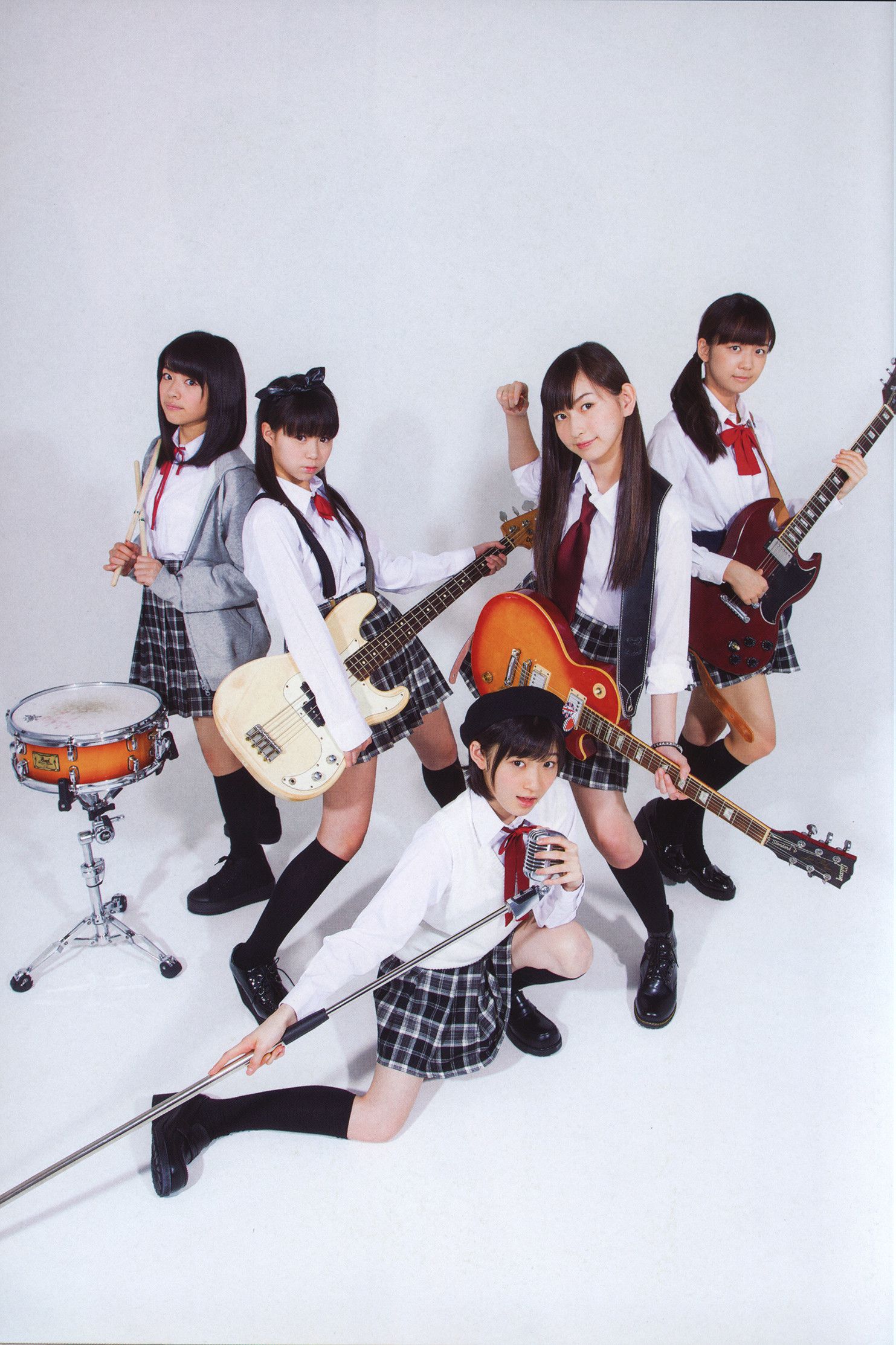 Juice=Juice《OFFICIAL PHOTO BOOK》 [PB]