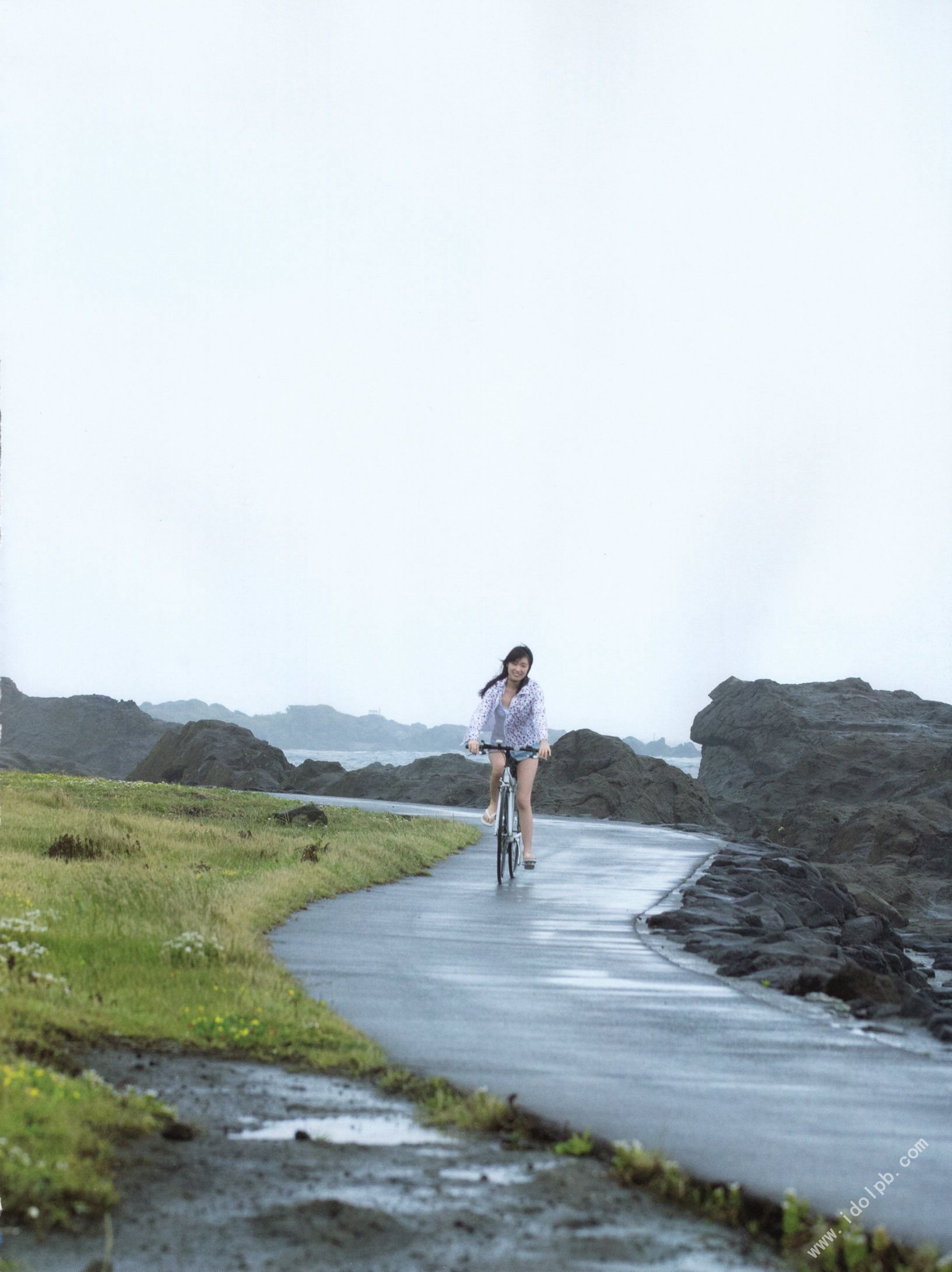 高山一実/高山一实 《恋かもしれない》 [PB]