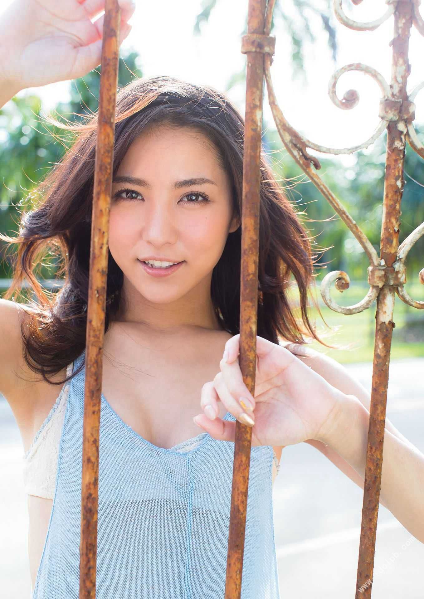 石川恋 《LOVE LETTERS》 [PB]
