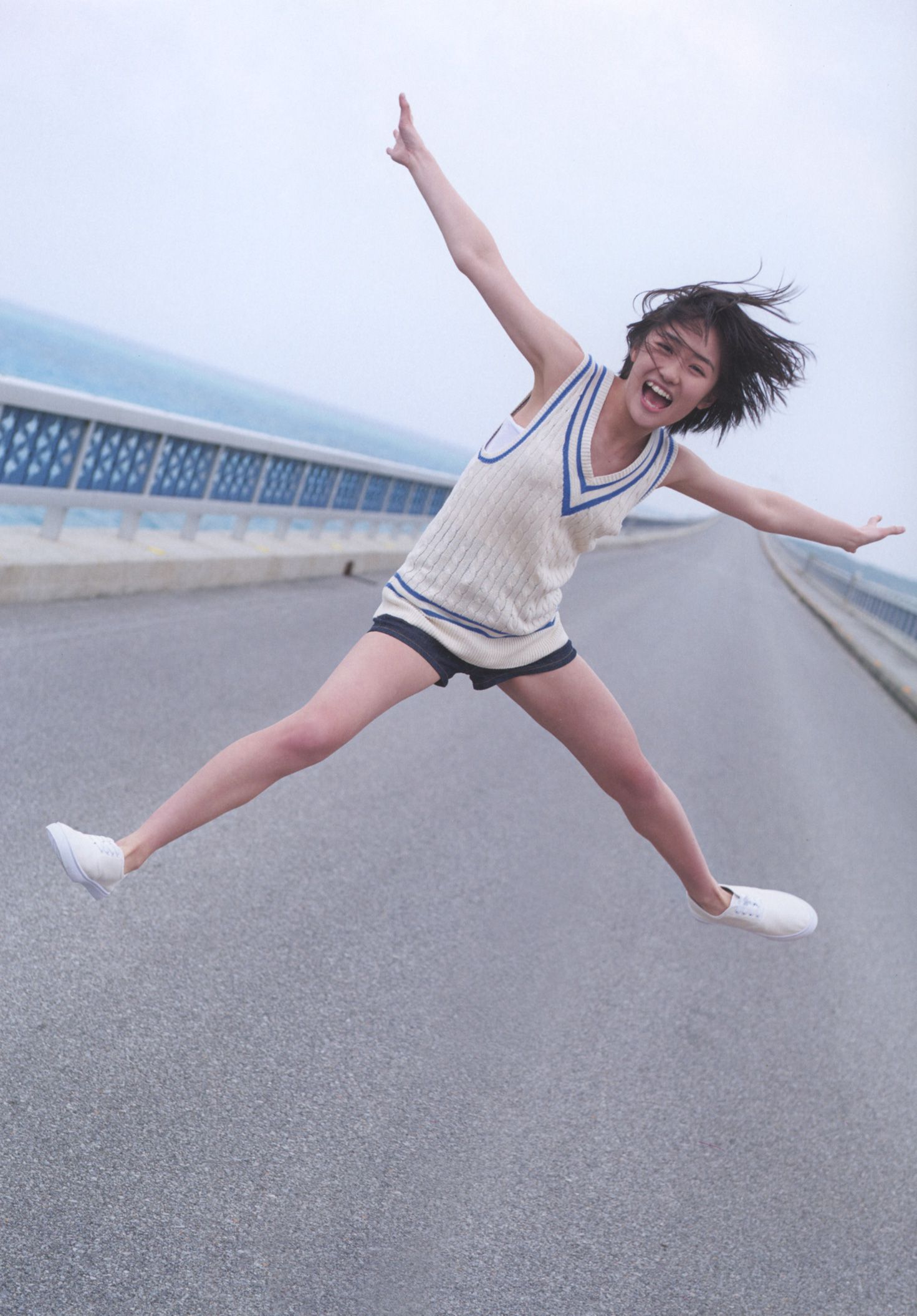 工藤遥 《ハルカゼ》  [Photo Book]
