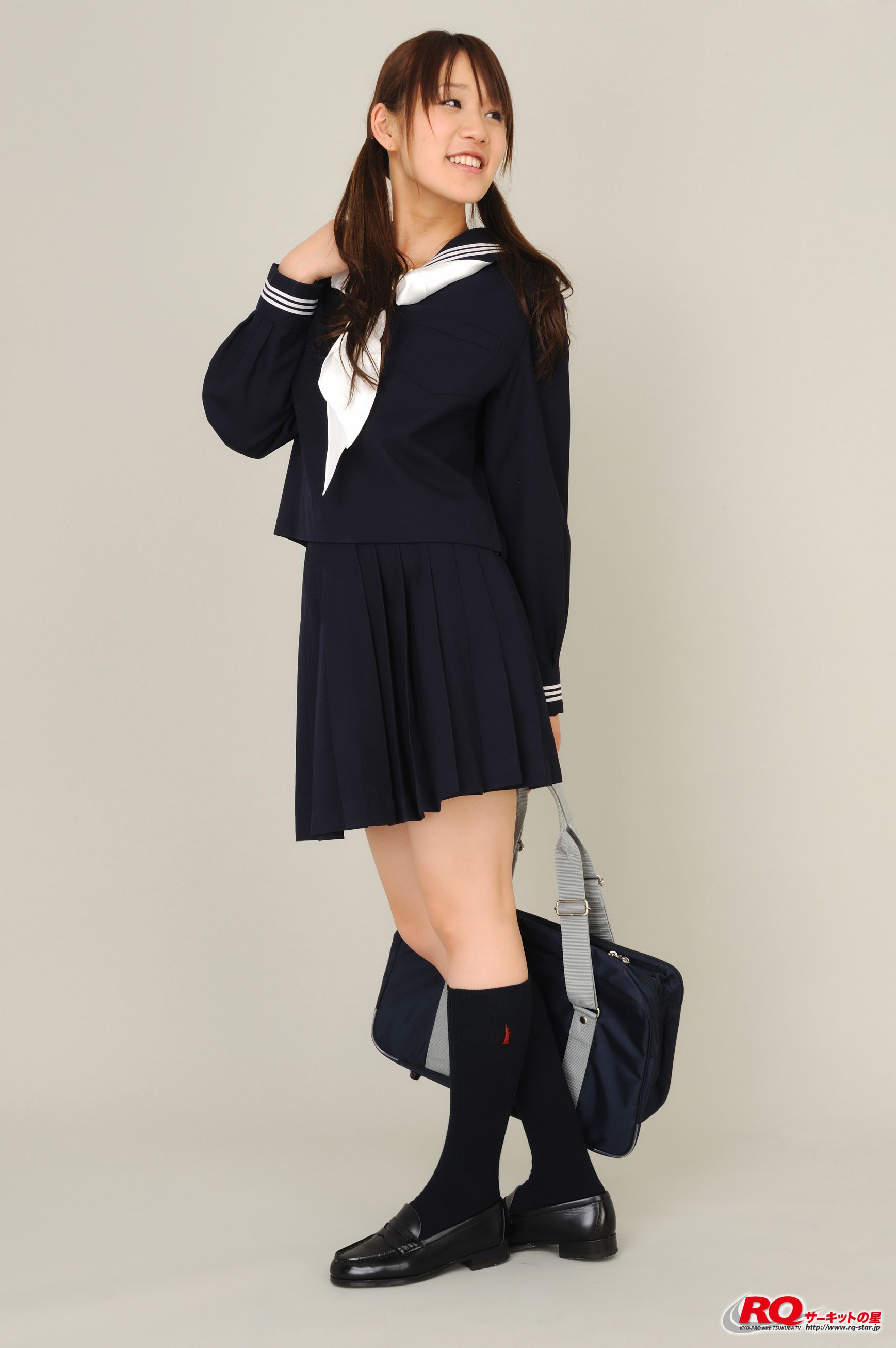 [RQ-STAR] NO.00123 淵脇レイナ School Girl 校服系列 写真集