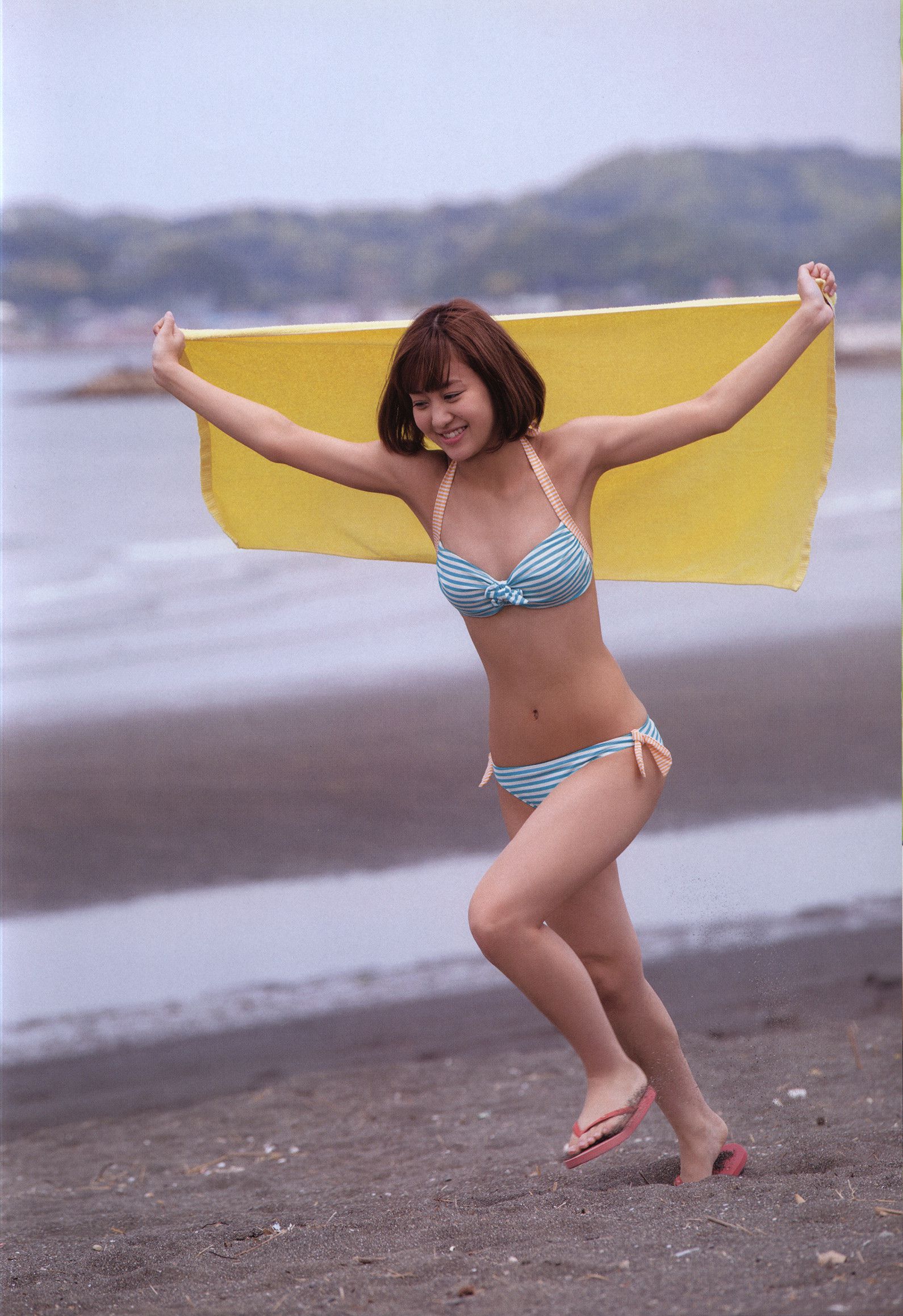 萩原舞《Mai 2(まい 2)》 [PhotoBook]