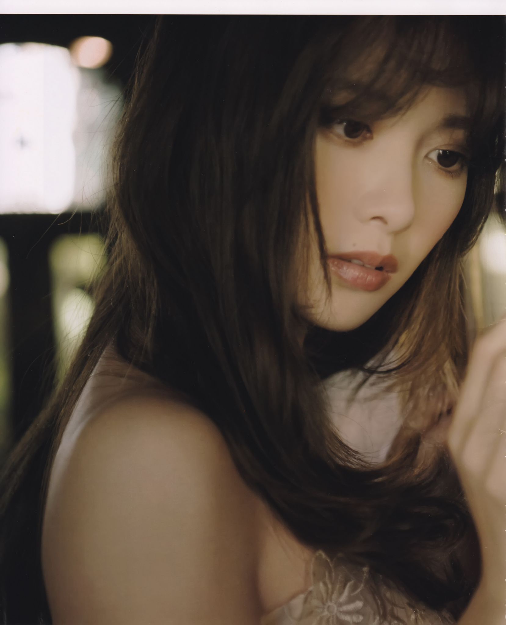 白石麻衣《パスポート》 [Photo Book]
