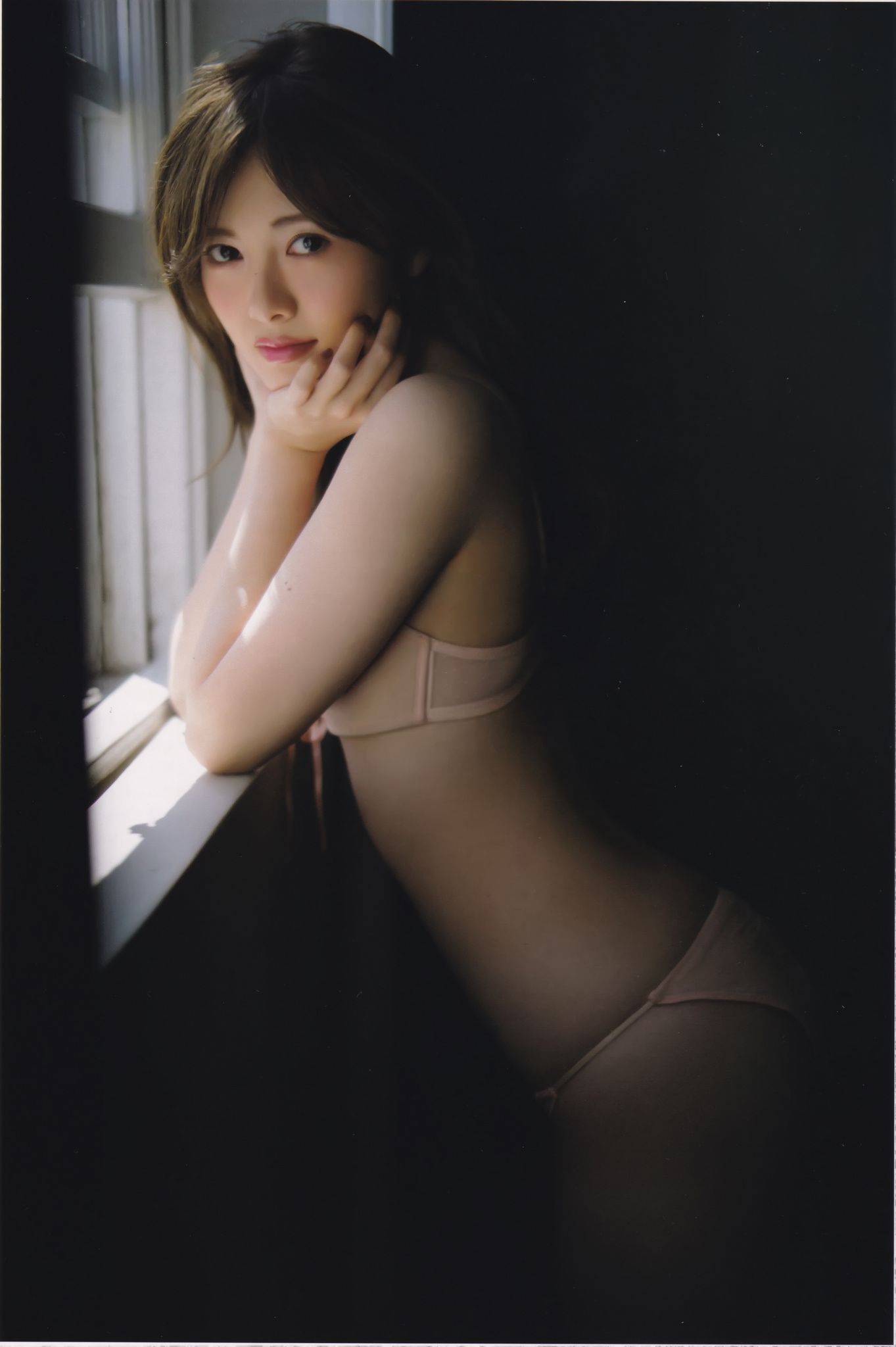 白石麻衣《パスポート》 [Photo Book]