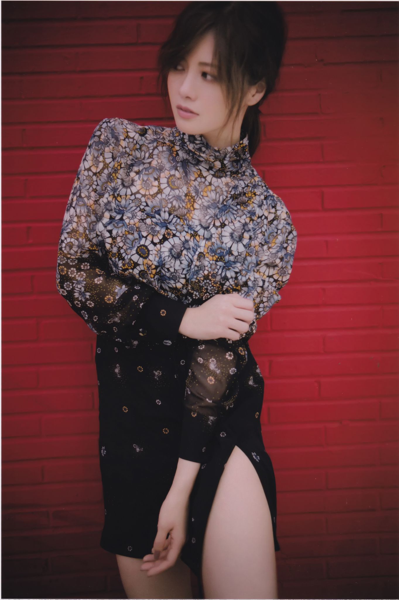 白石麻衣《パスポート》 [Photo Book]
