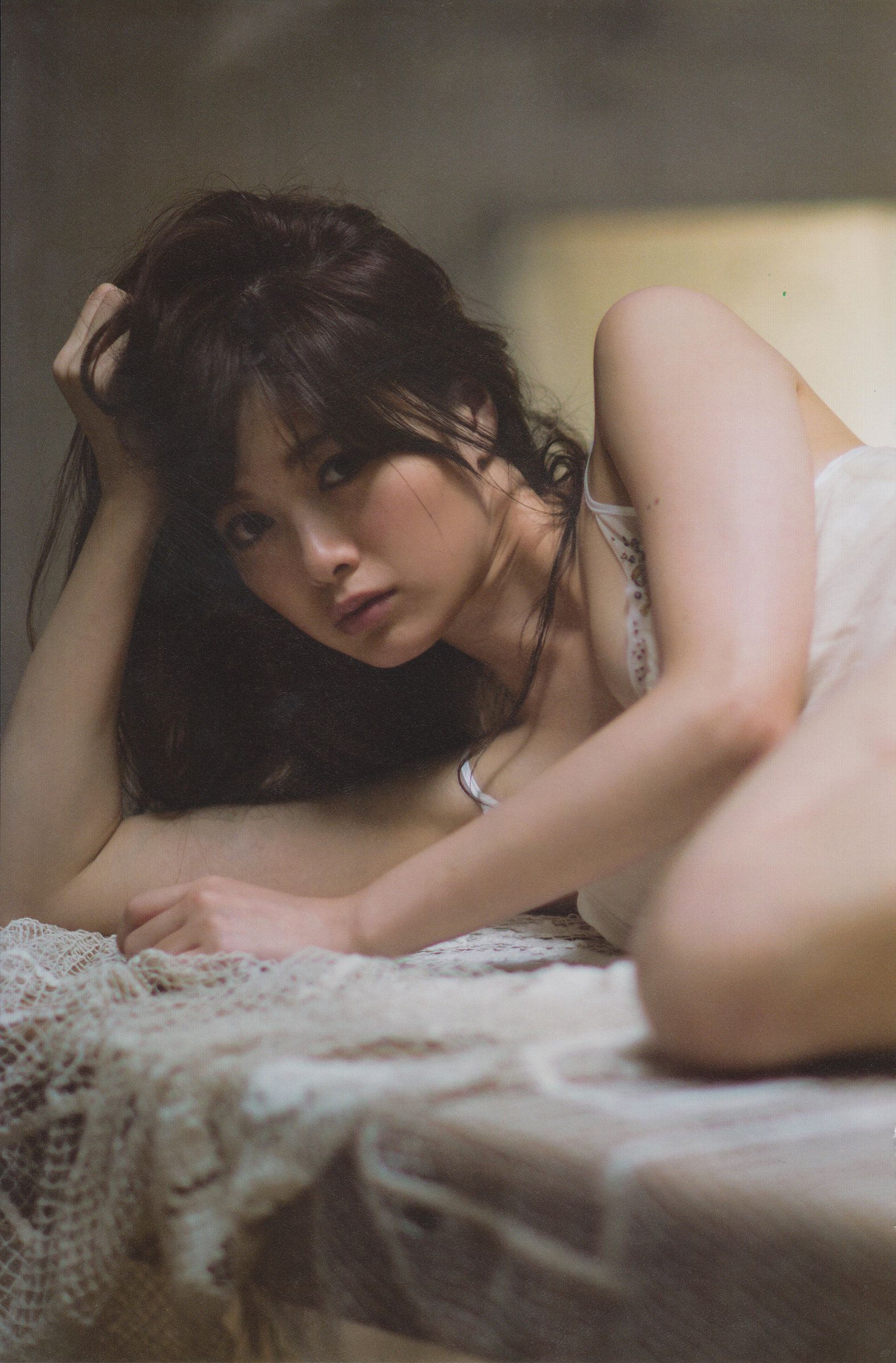 白石麻衣《清純な大人?》 [Photo Book]