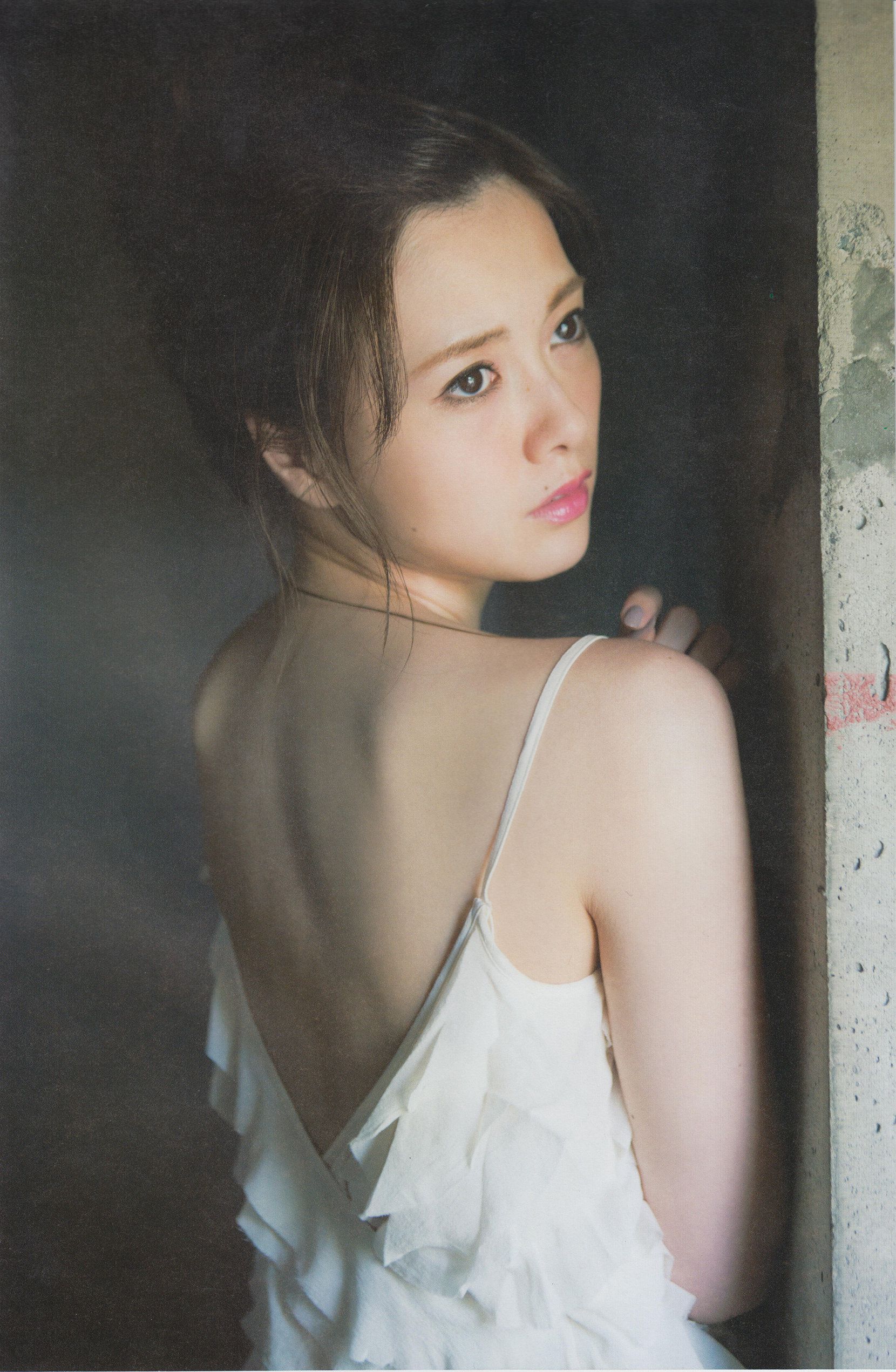 白石麻衣《清純な大人?》 [Photo Book]