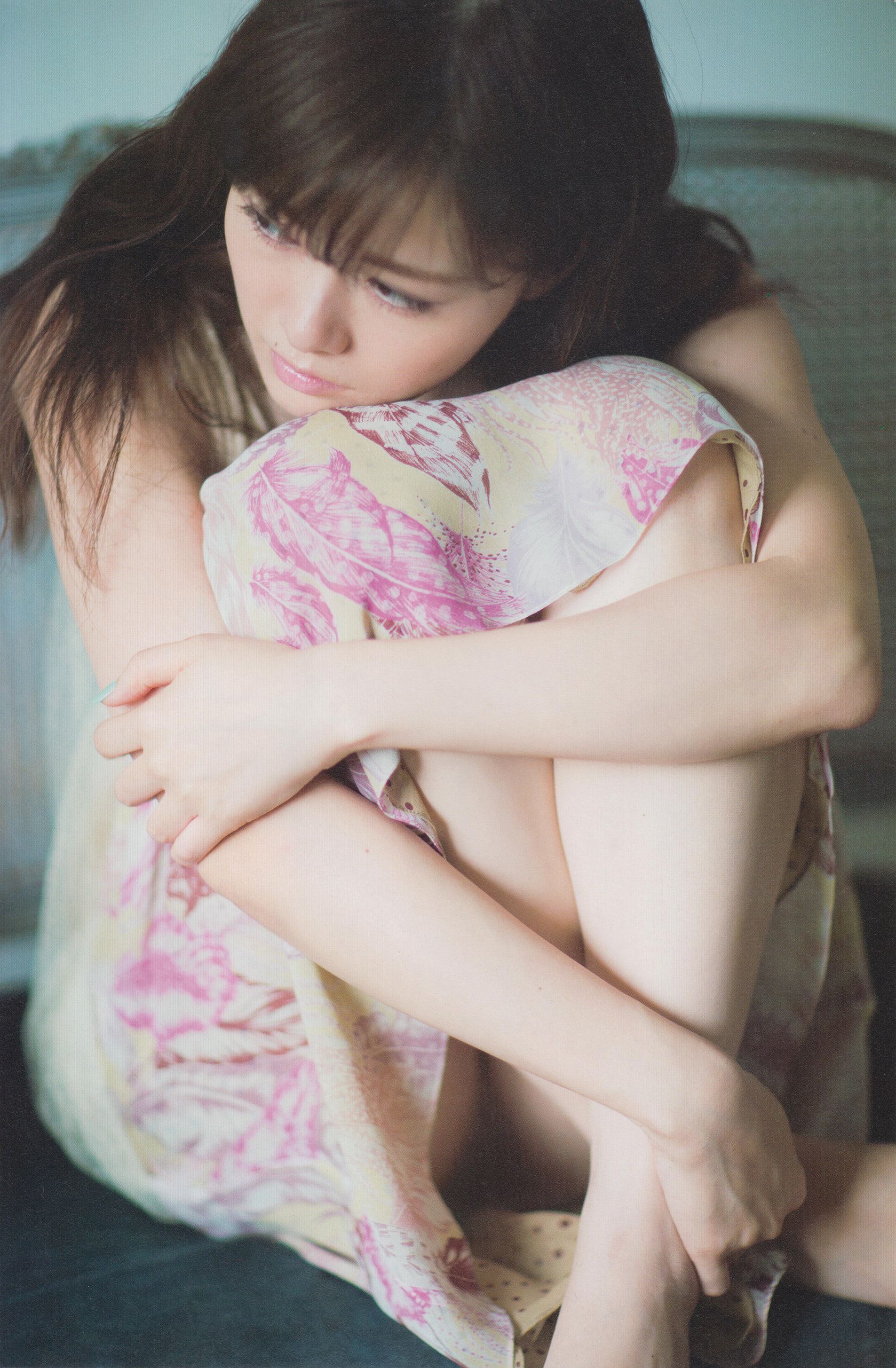 白石麻衣《清純な大人?》 [Photo Book]