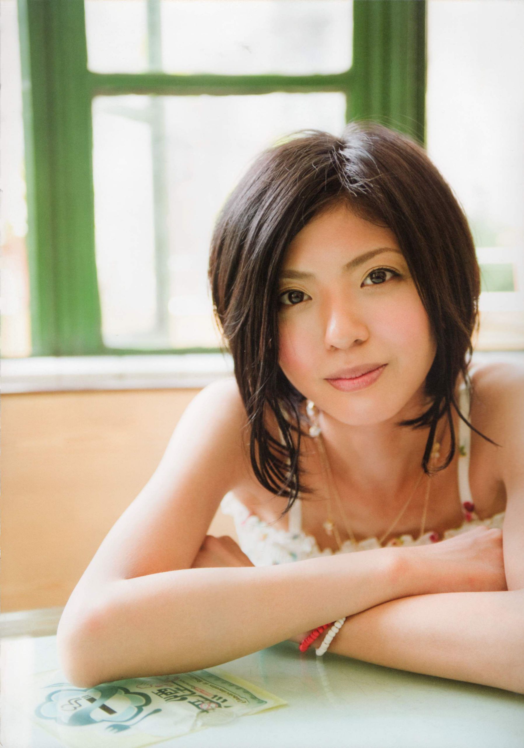 宮地真緒 《Decada》 [PhotoBook]