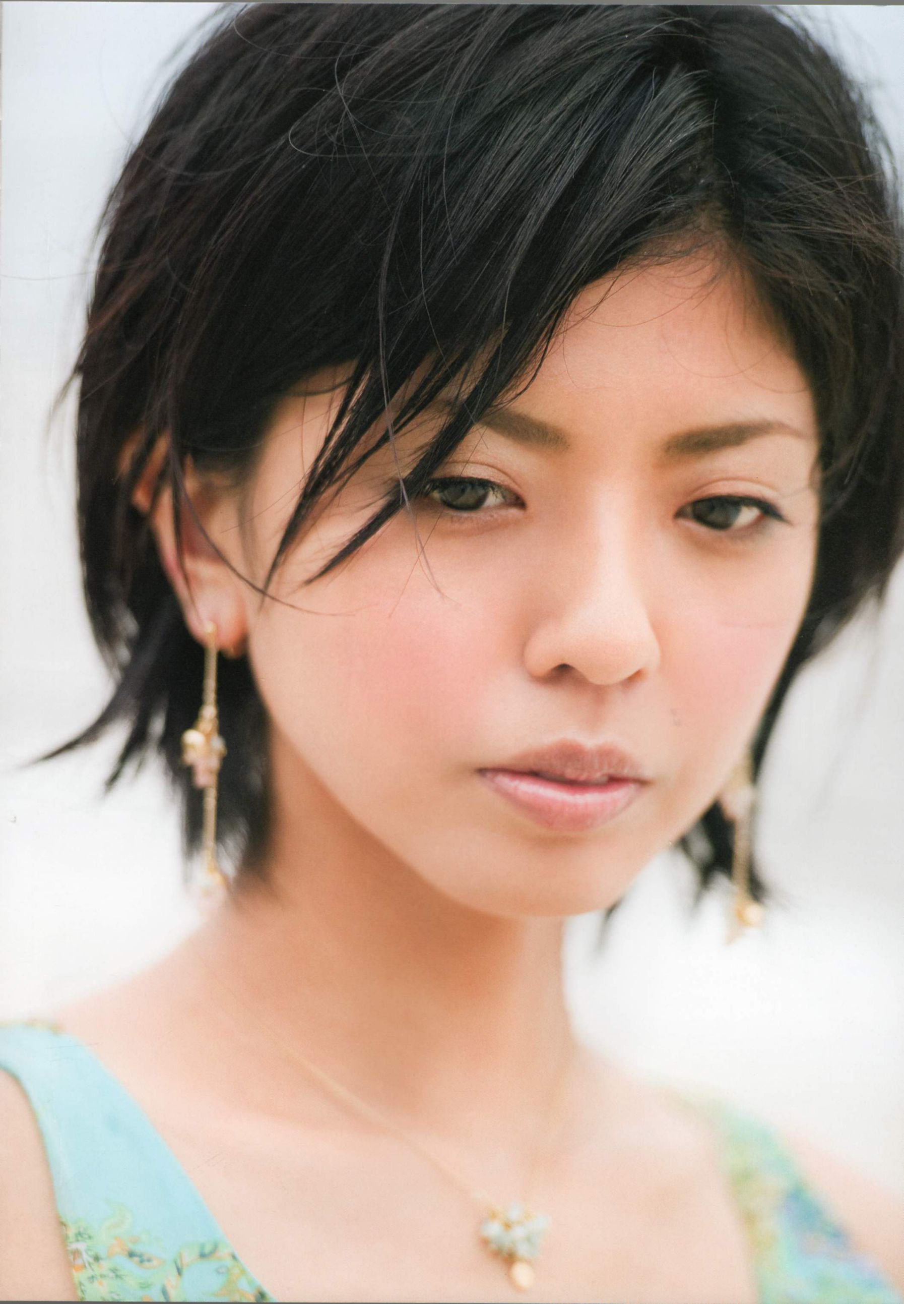 宮地真緒 《Decada》 [PhotoBook]