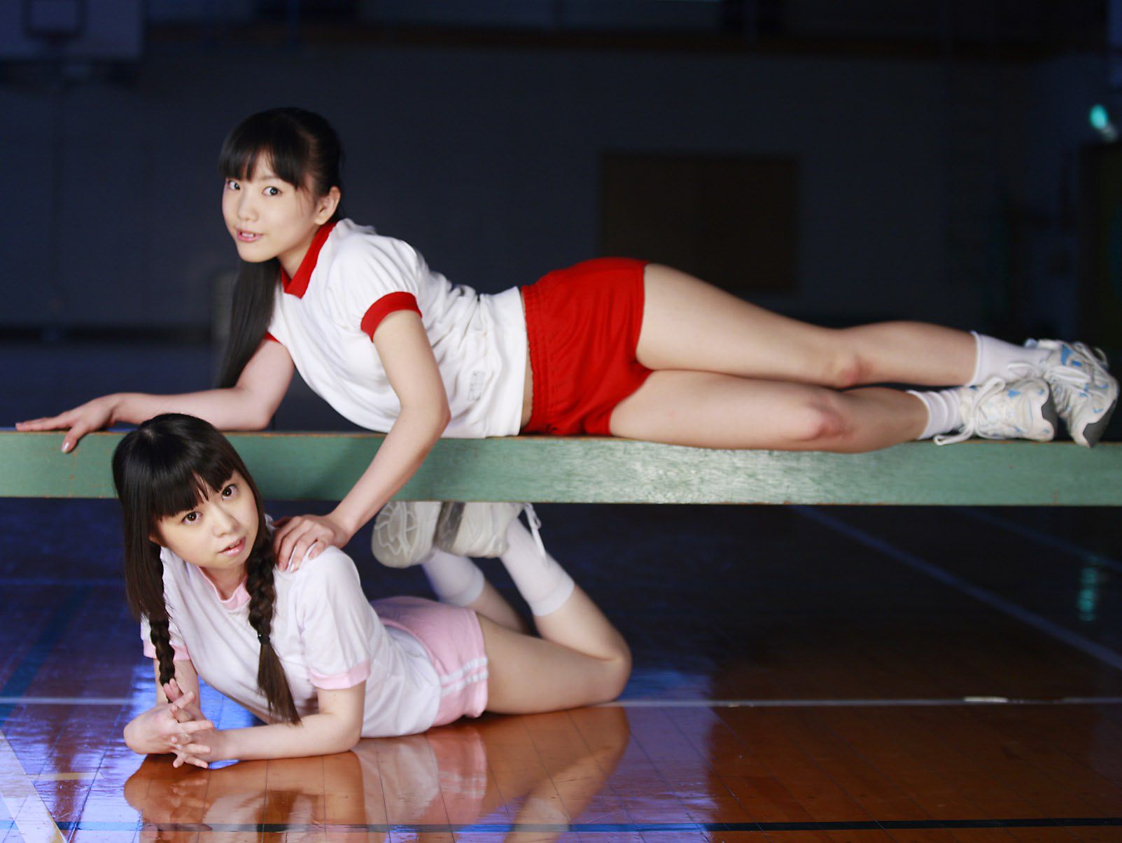 山本麻里菜、山本有沙 《ガールズダイアリー ドキドキ 有沙＆まりな》 [PB]