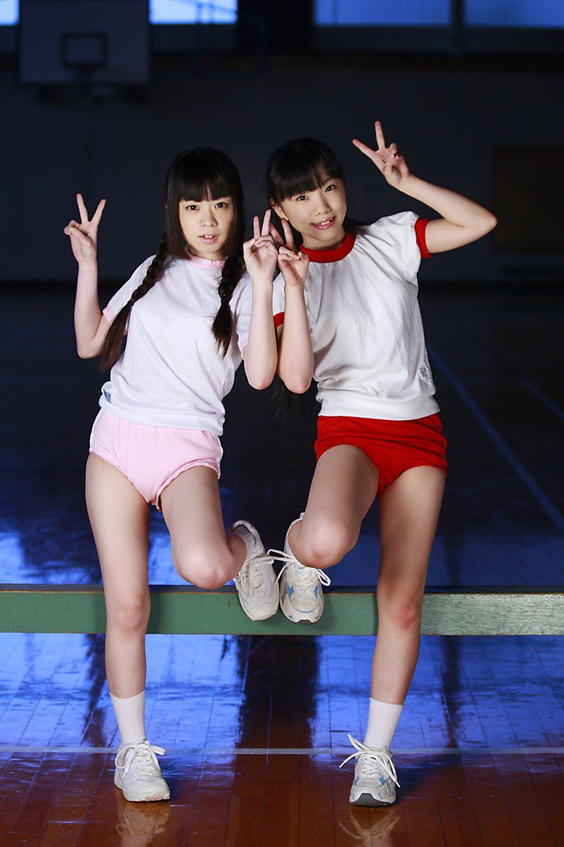 山本麻里菜、山本有沙 《ガールズダイアリー ドキドキ 有沙＆まりな》 [PB]