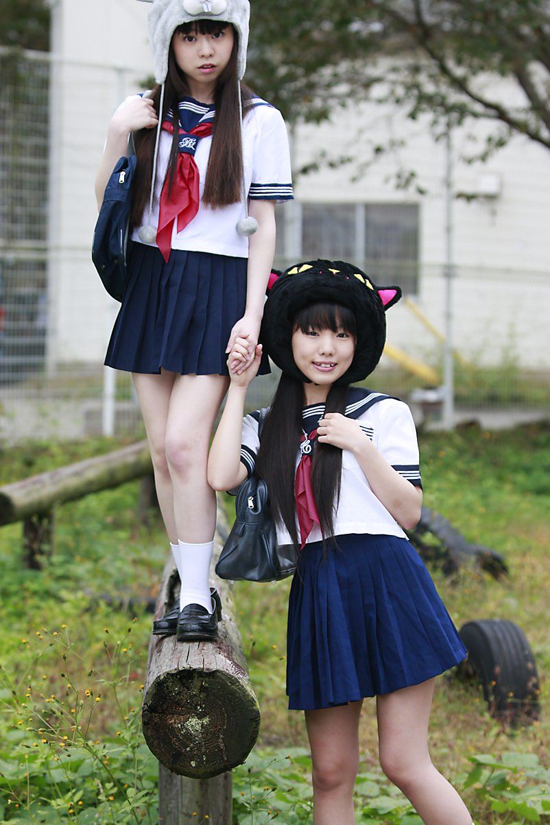 山本麻里菜、山本有沙 《ガールズダイアリー ドキドキ 有沙＆まりな》 [PB]