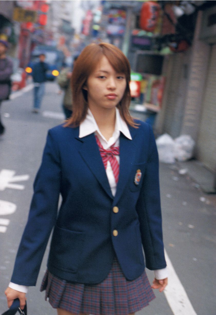 岩佐真悠子 《Sixteen Blue》 [PB]