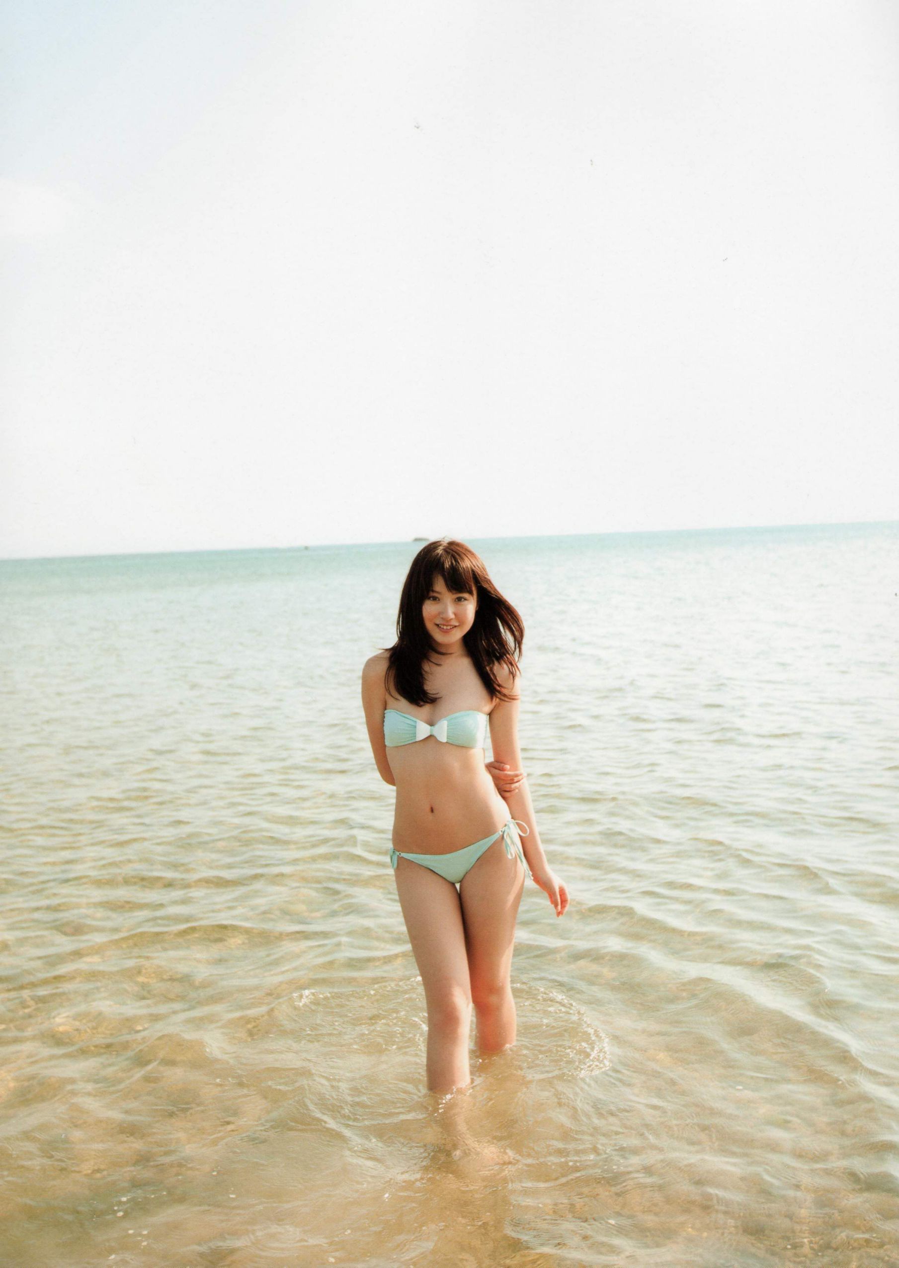 卫藤美彩《Color》 [PhotoBook]
