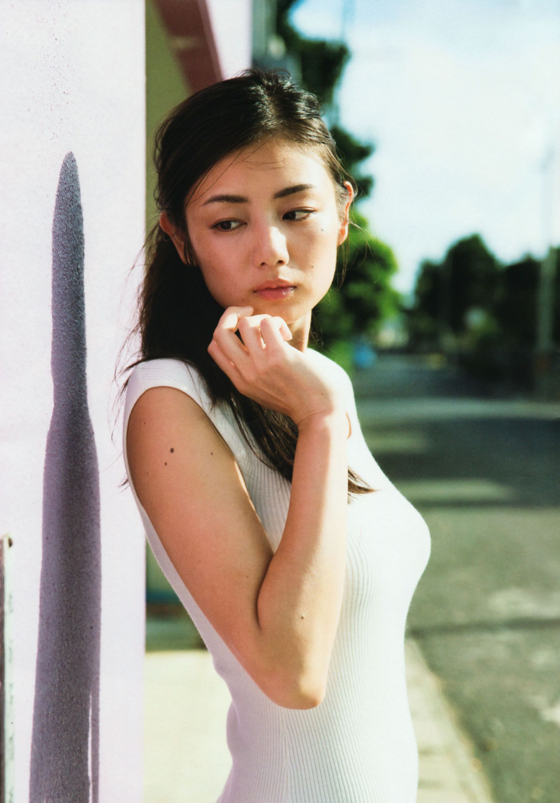 片山萌美《人魚》 [Photo book]