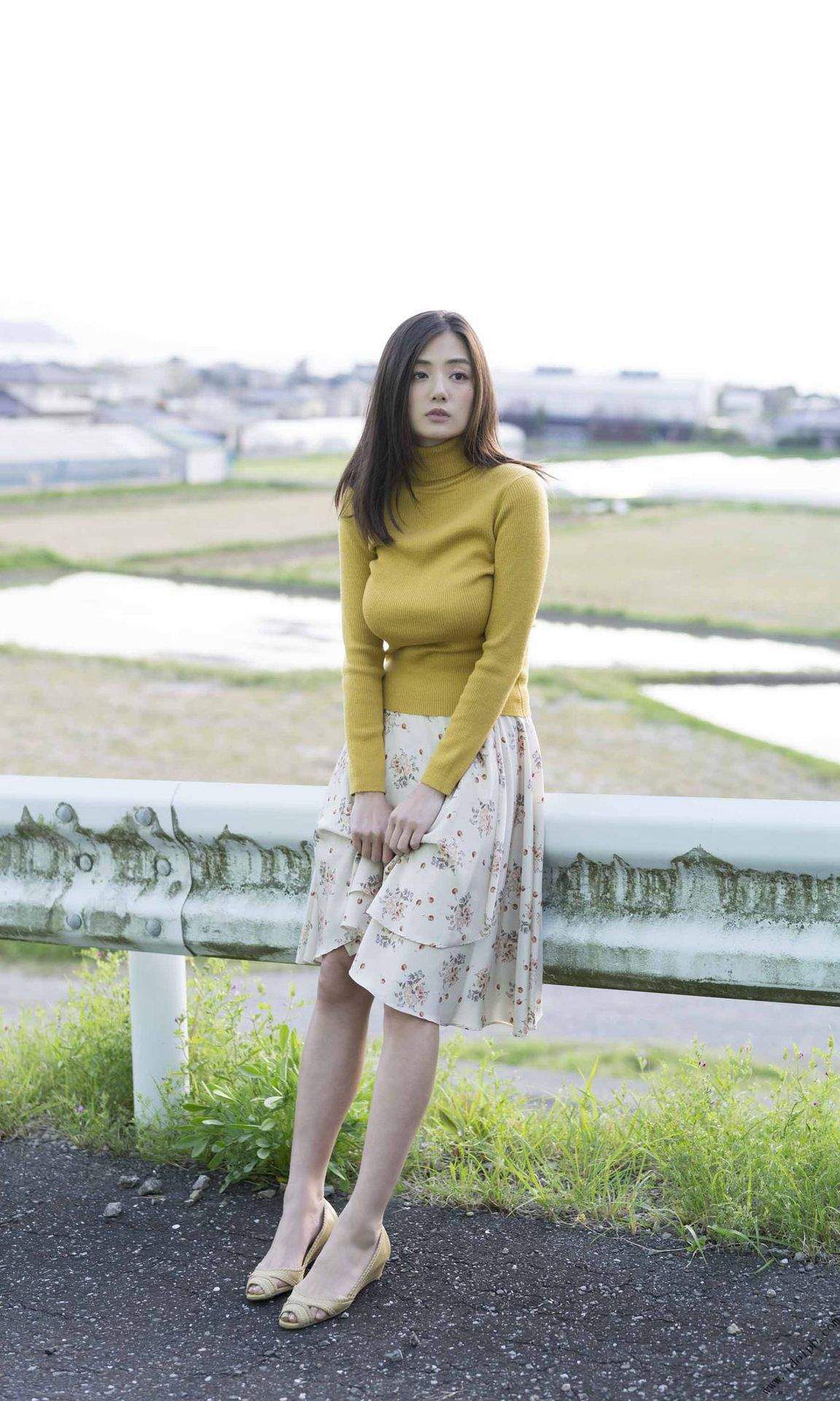 片山萌美 Moemi Katayama 《覚醒》 [PB]