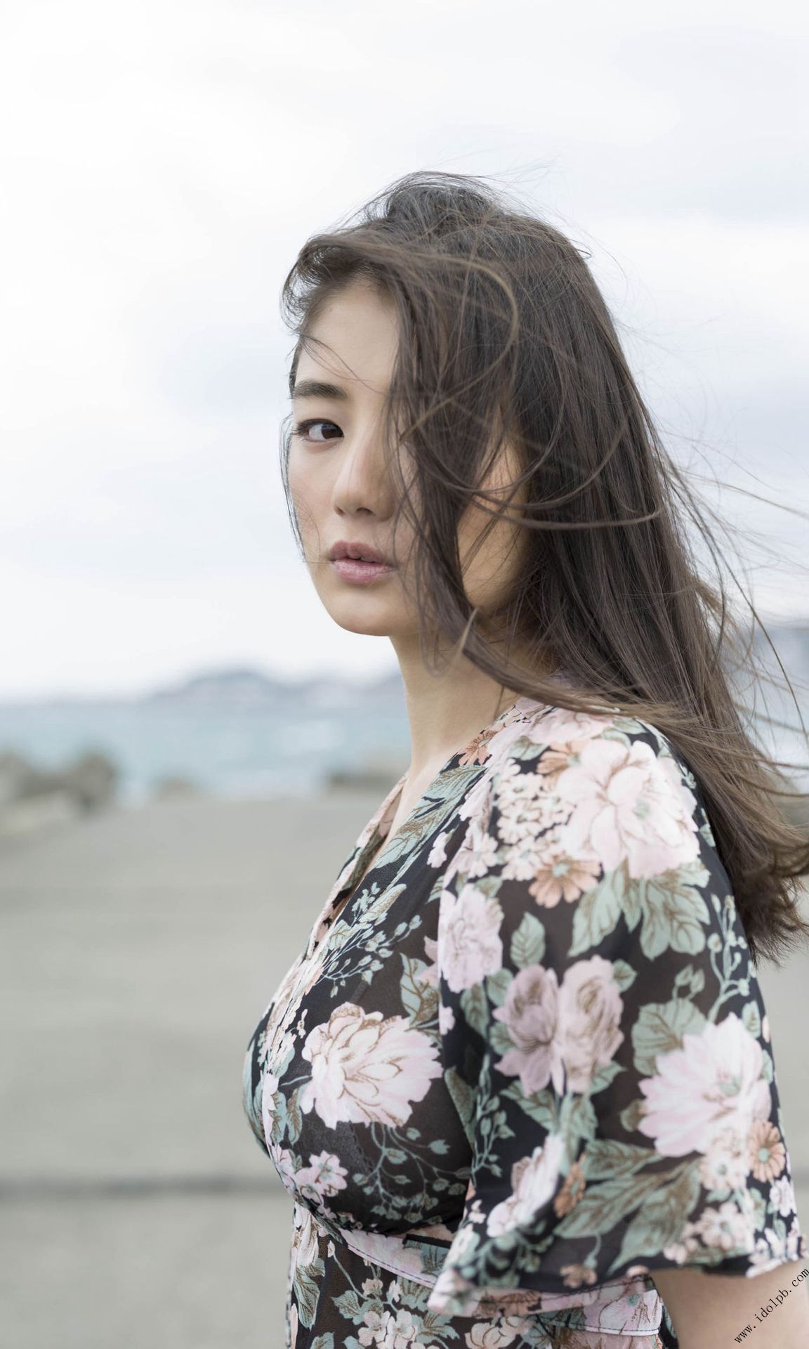 片山萌美 Moemi Katayama 《覚醒》 [PB]