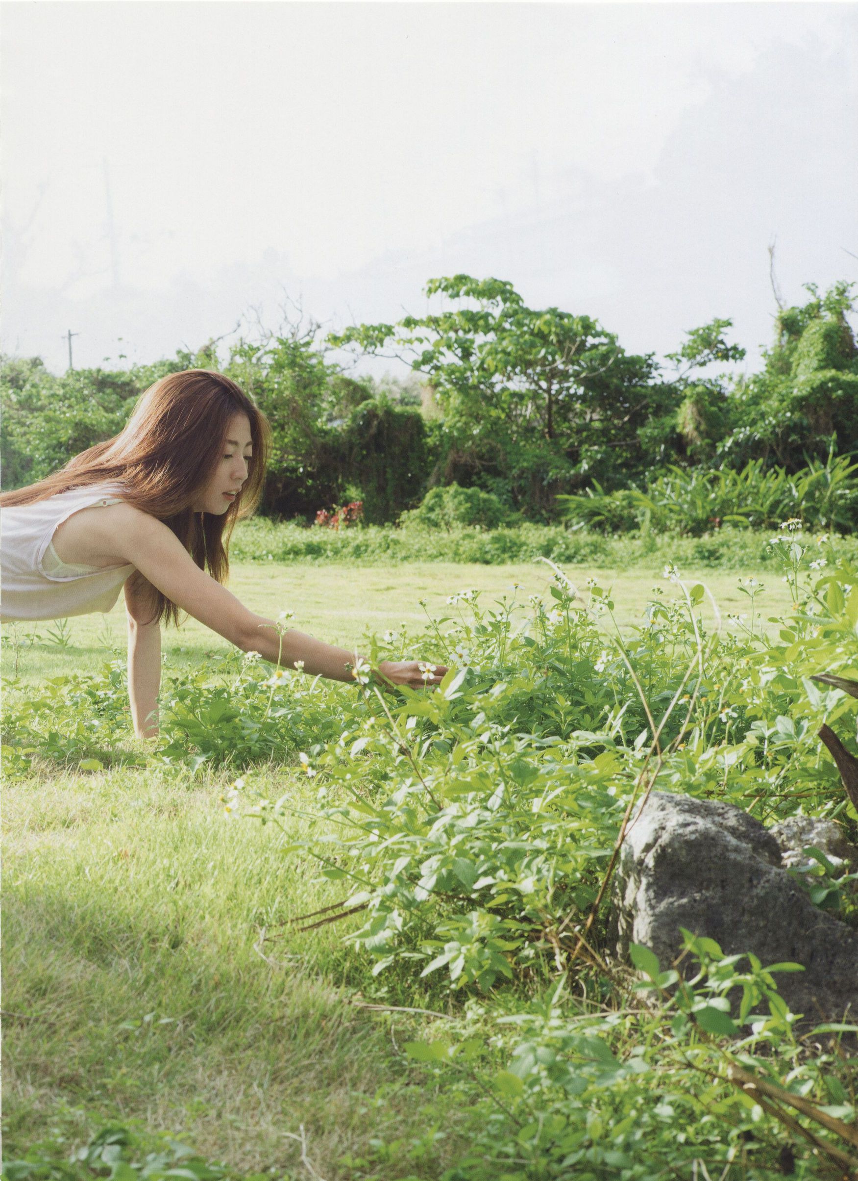中村愛美 《Lyin  Eyes》 [PhotoBook]