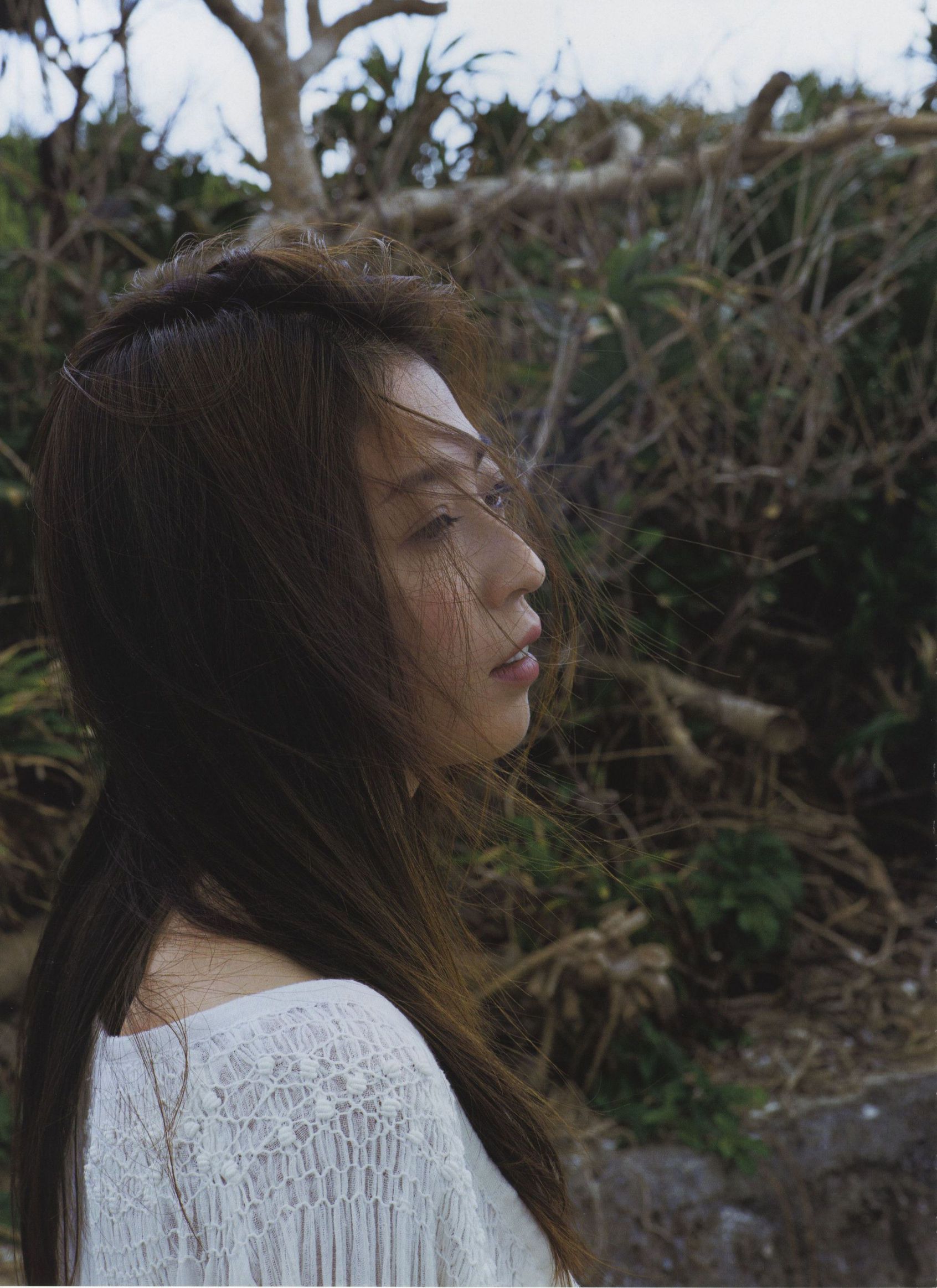 中村愛美 《Lyin  Eyes》 [PhotoBook]