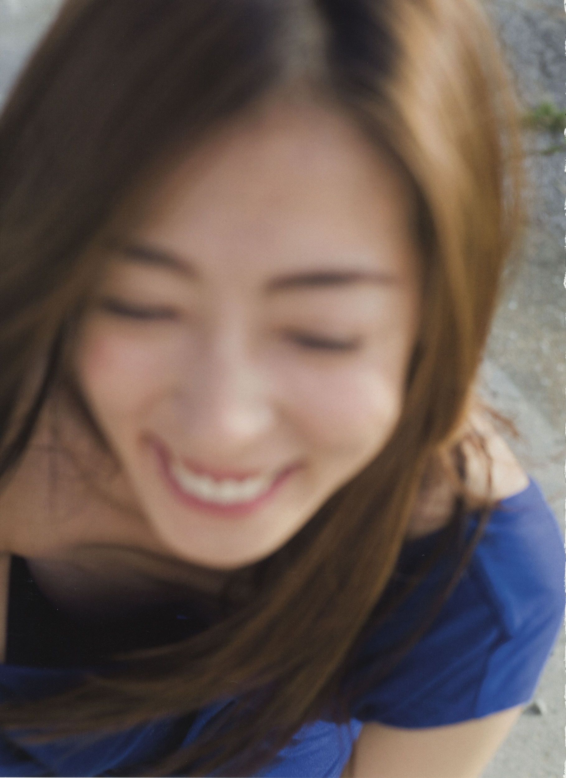 中村愛美 《Lyin  Eyes》 [PhotoBook]