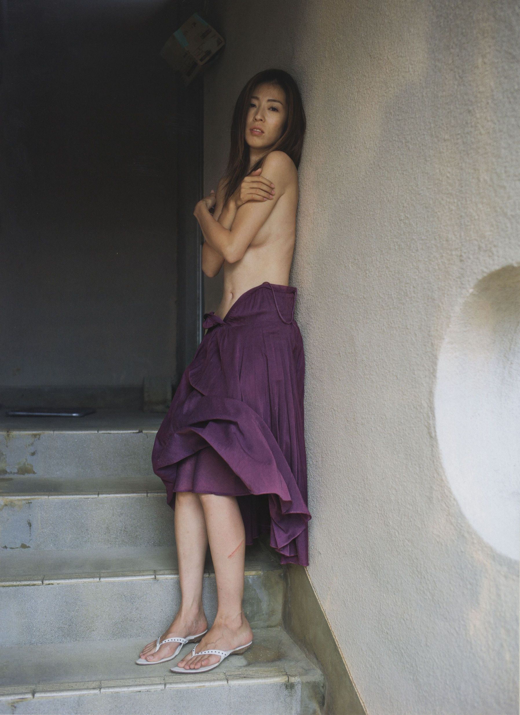 中村愛美 《Lyin  Eyes》 [PhotoBook]