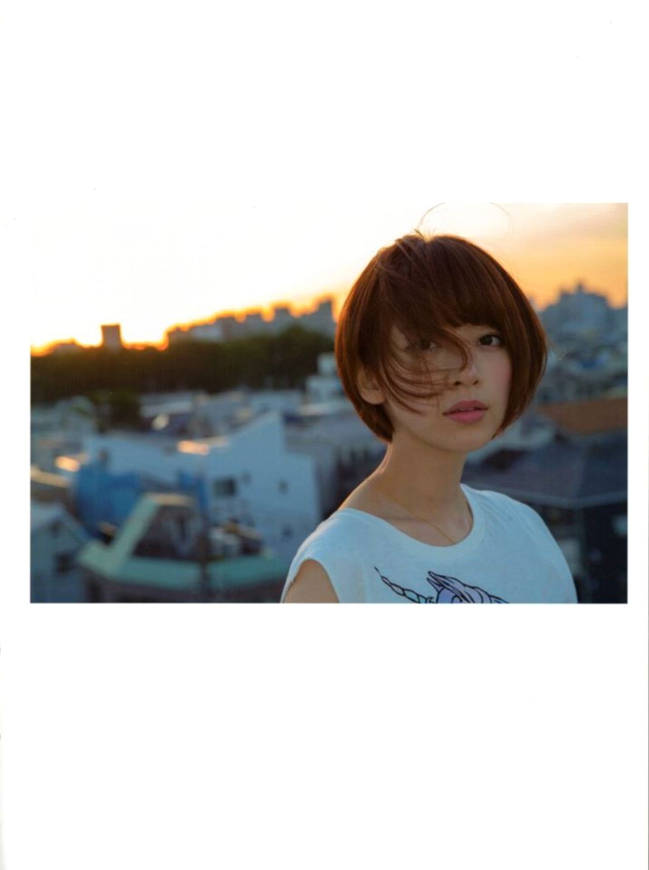 橋本奈々未/桥本奈奈未《やさしい棘》  [PB]