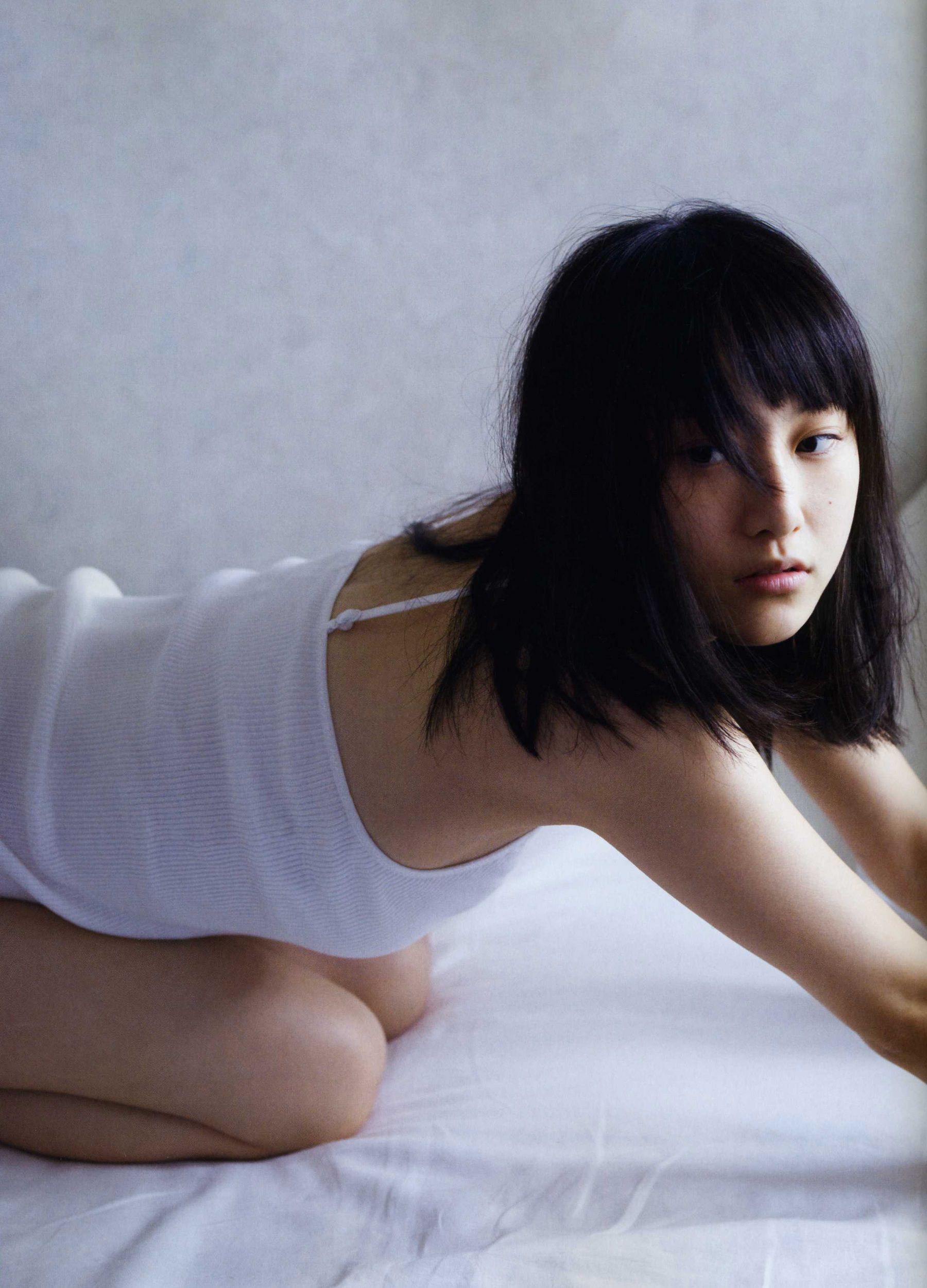 松井玲奈 《Kingyo》 Goldfish [PB]