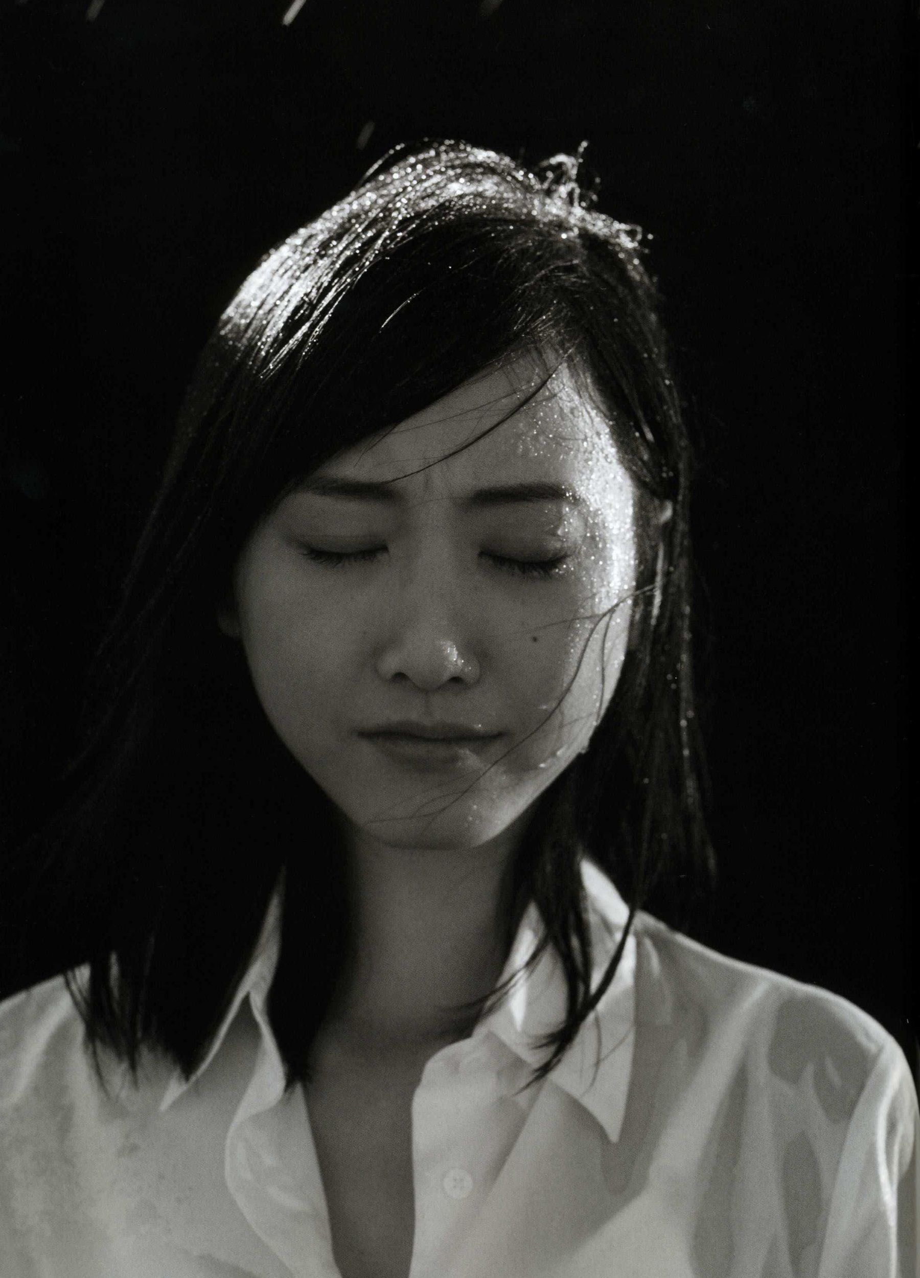 松井玲奈 《Kingyo》 Goldfish [PB]