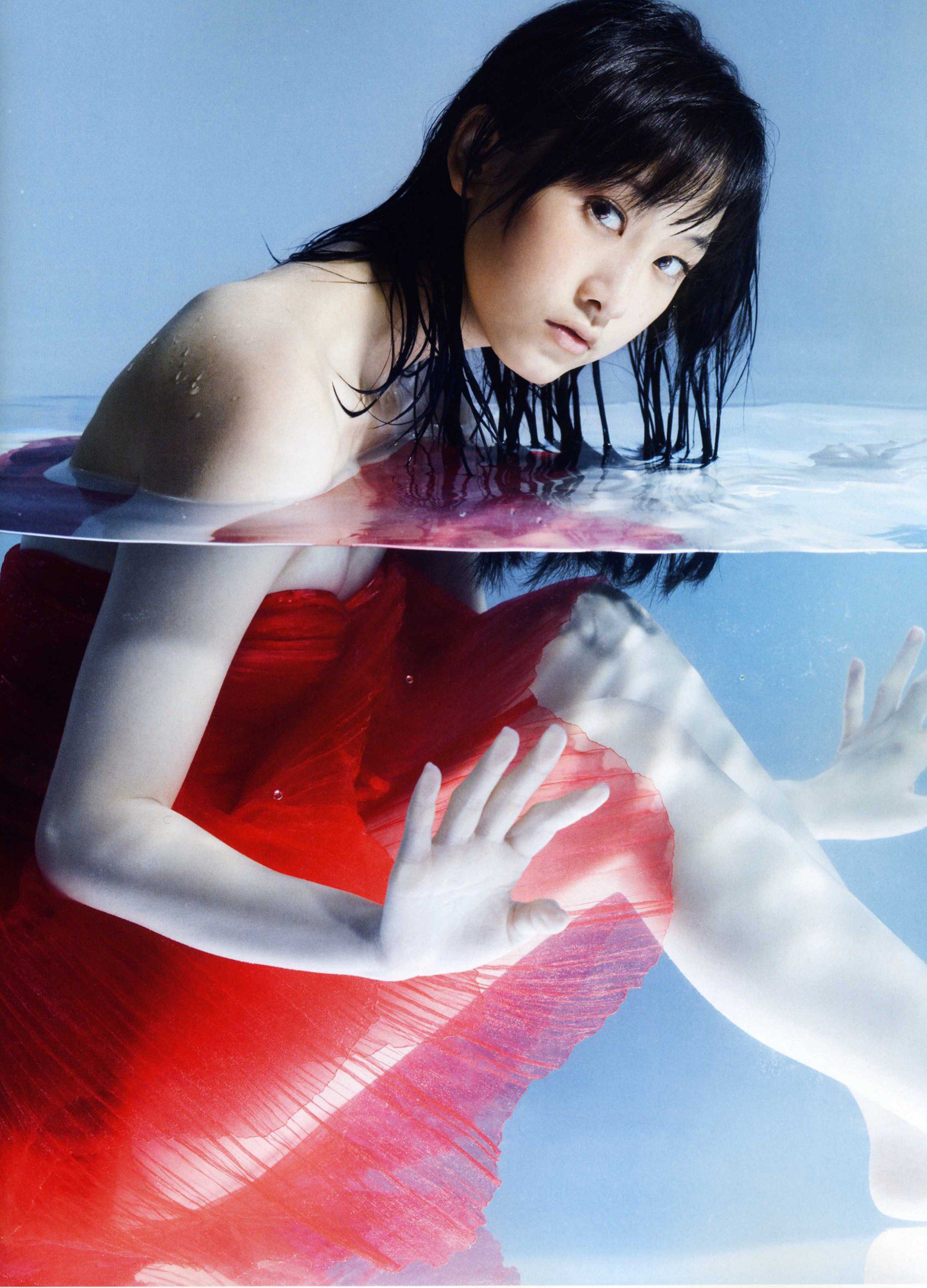 松井玲奈 《Kingyo》 Goldfish [PB]
