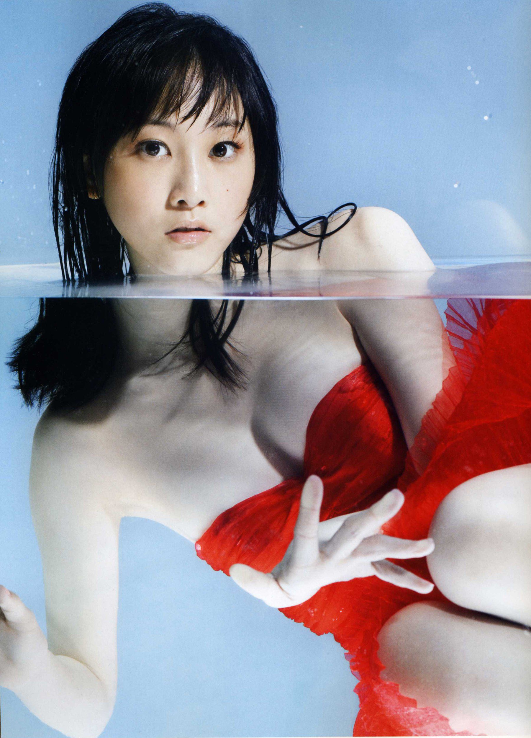 松井玲奈 《Kingyo》 Goldfish [PB]