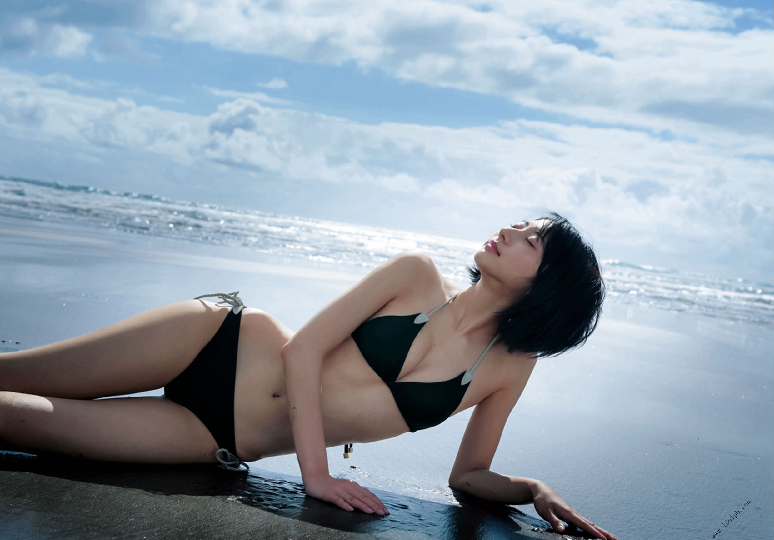 武田玲奈《short》 [PhotoBook]