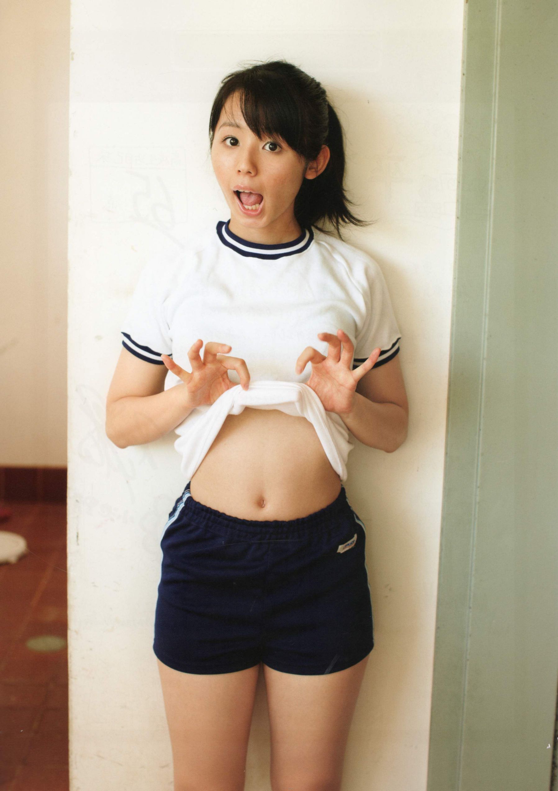 小池里奈 《Graduation》 [PhotoBook]