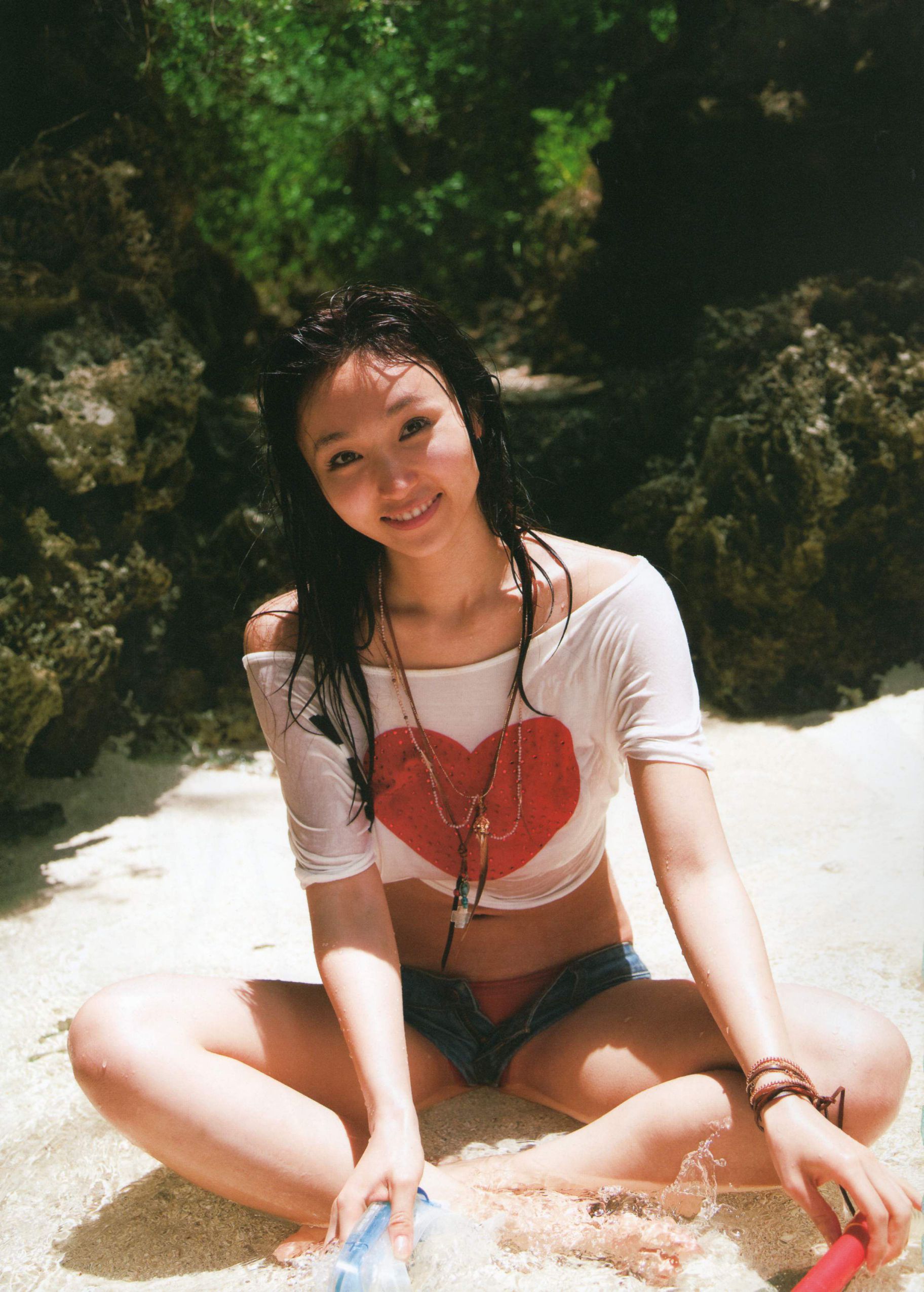 吉木りさ 《Heaven》 [PhotoBook]