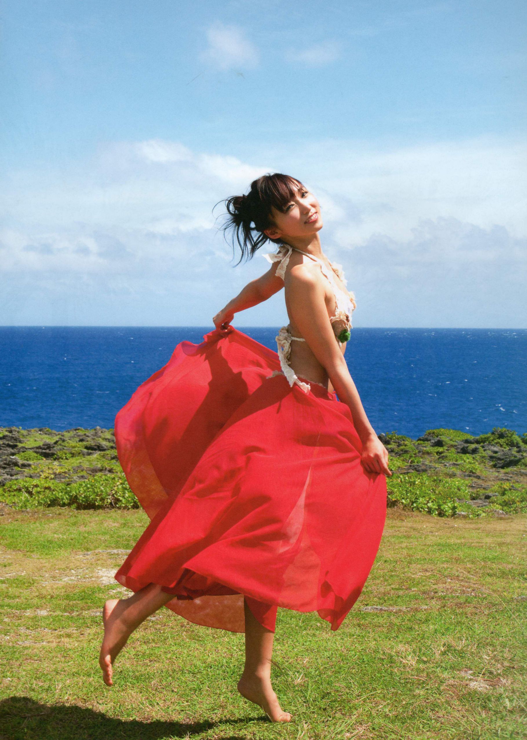 吉木りさ 《Heaven》 [PhotoBook]