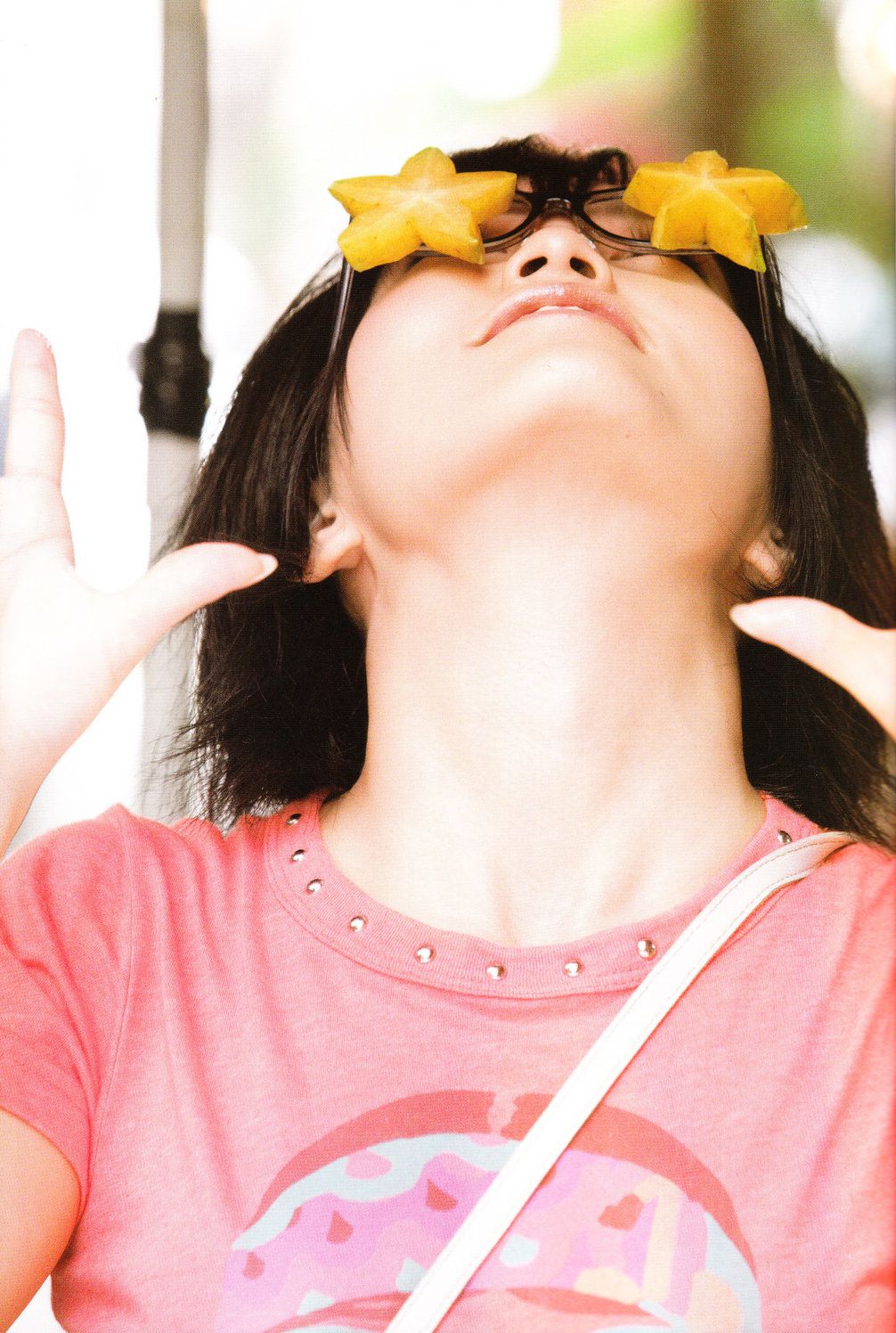 Sayaka Yamamoto 山本彩《みる神》[Photo book]