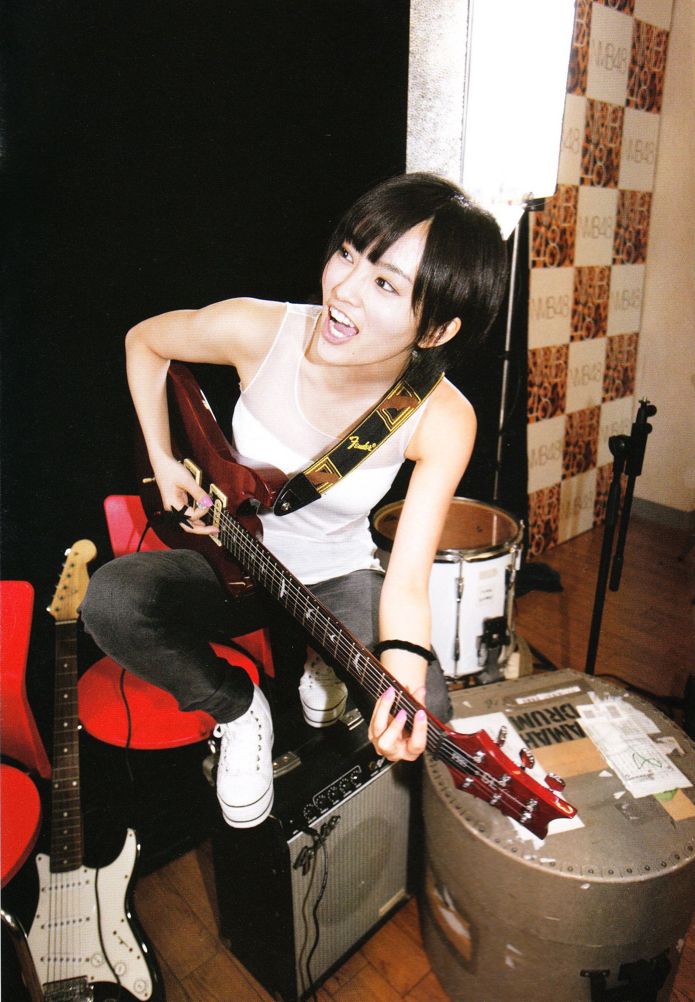 Sayaka Yamamoto 山本彩《みる神》[Photo book]