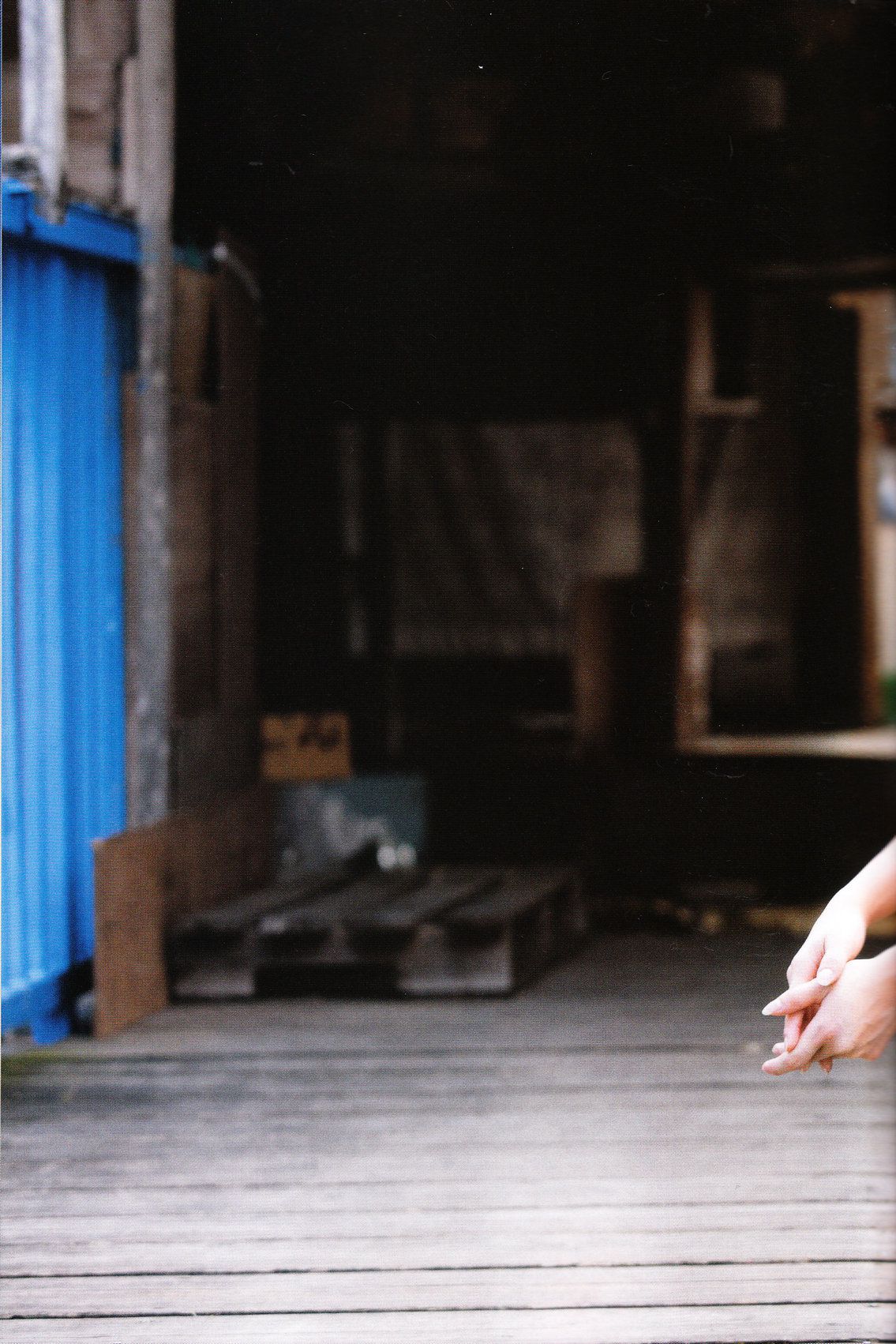 Sayaka Yamamoto 山本彩《みる神》[Photo book]