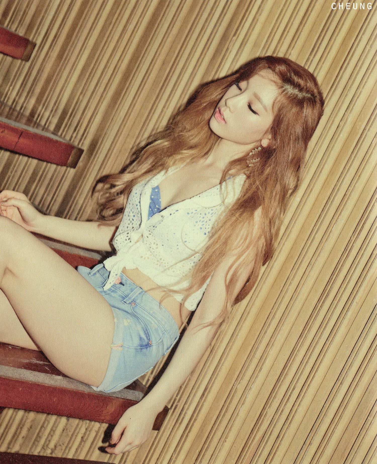 TaeTiSeo 韩国少女时代《HOLLER》[PB]