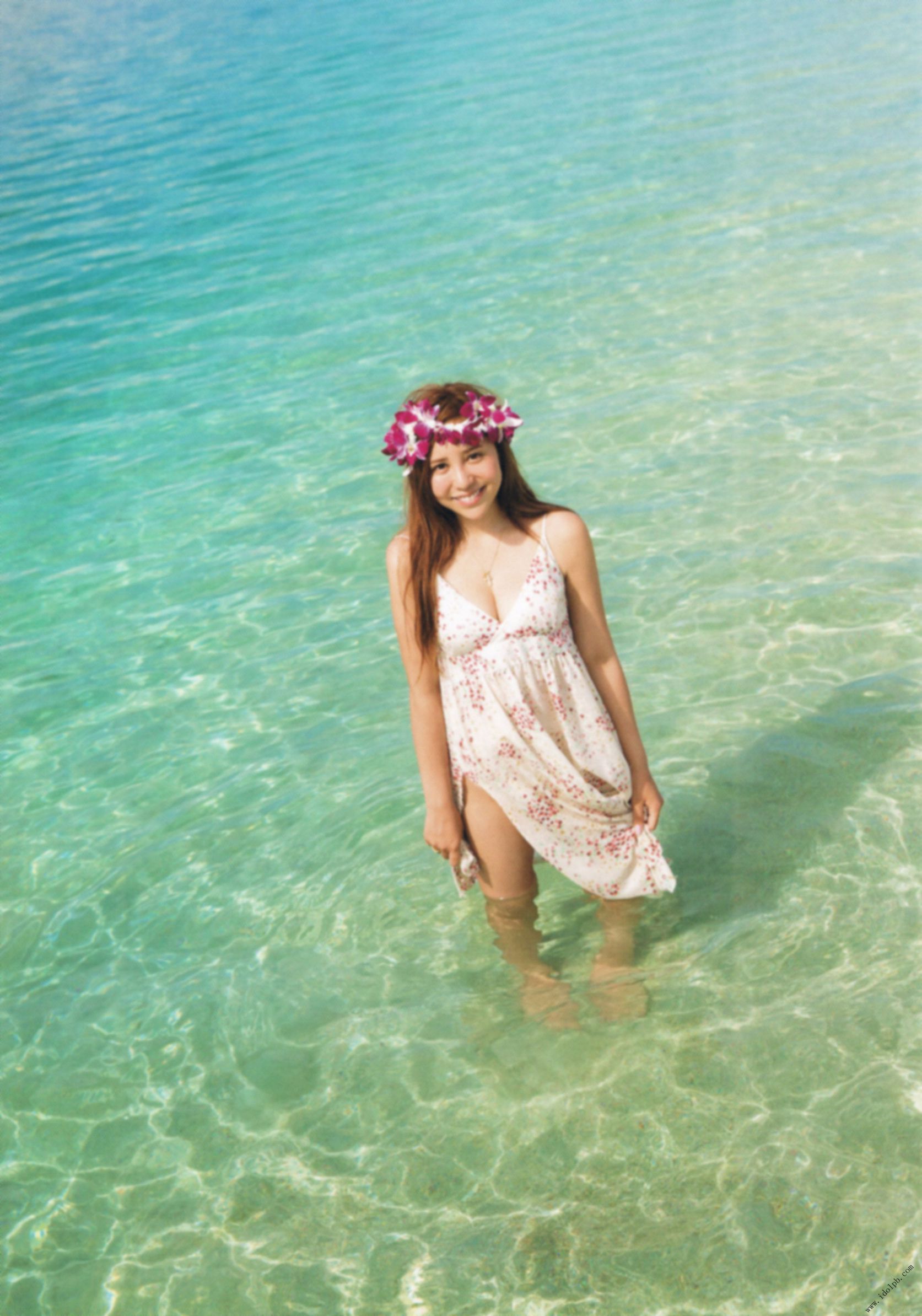 河西智美《灼けた》 [PhotoBook]